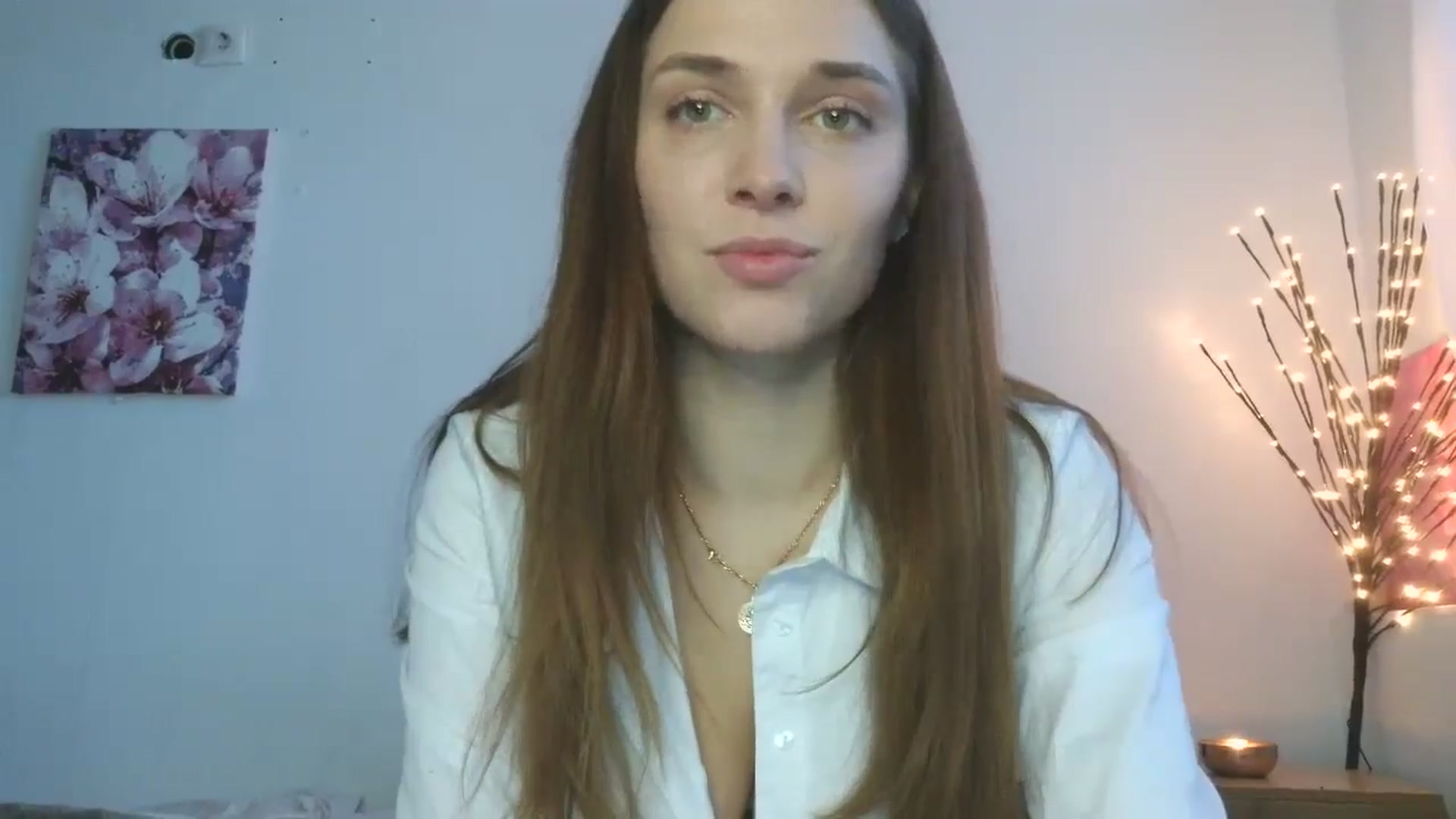 Gallery image thumbnail from HaleyReed's myfreecams stream on, 03/15/2026, 14:08 image 9 of 20