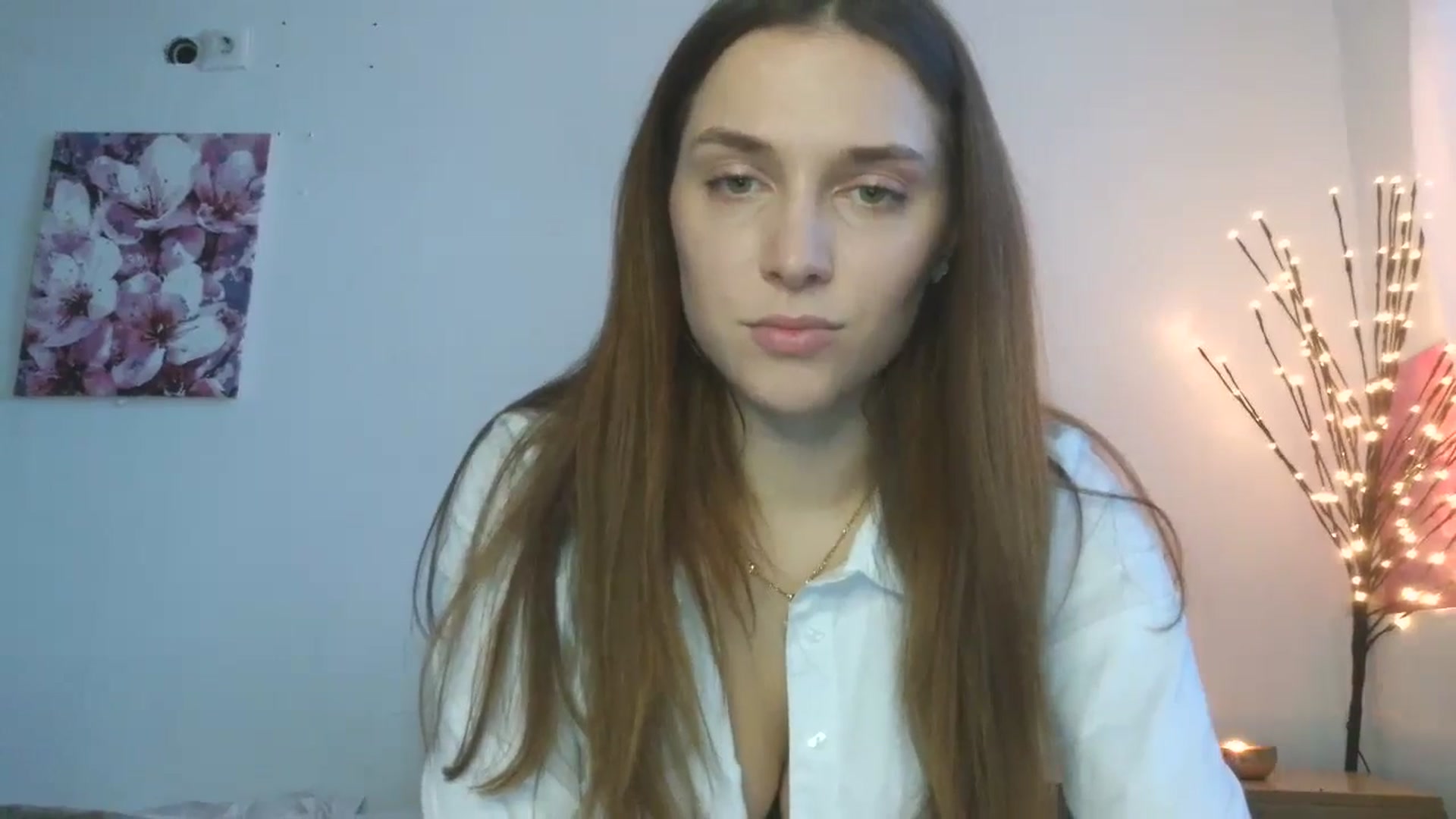 Gallery image thumbnail from HaleyReed's myfreecams stream on, 03/15/2026, 14:08 image 10 of 20