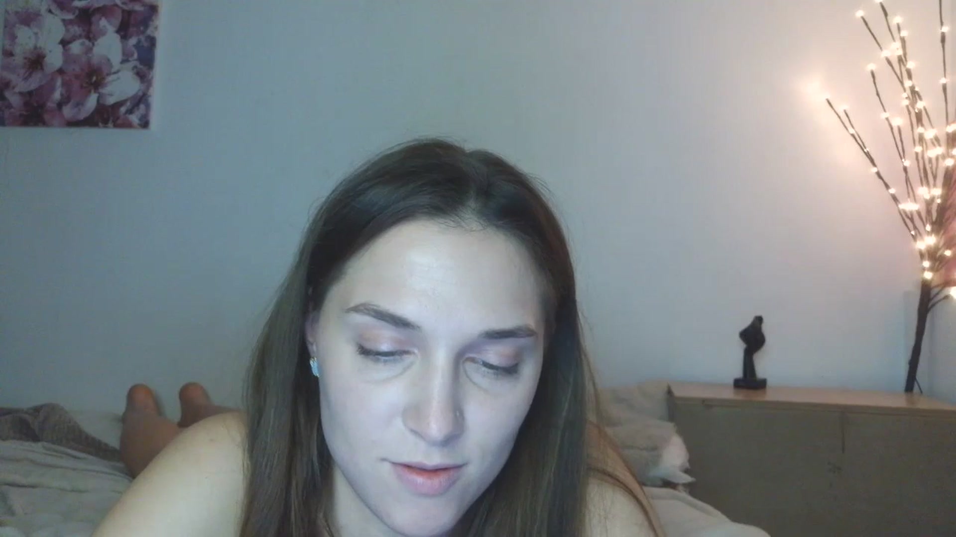Gallery image thumbnail from HaleyReed's myfreecams stream on, 03/15/2026, 15:58 image 9 of 20