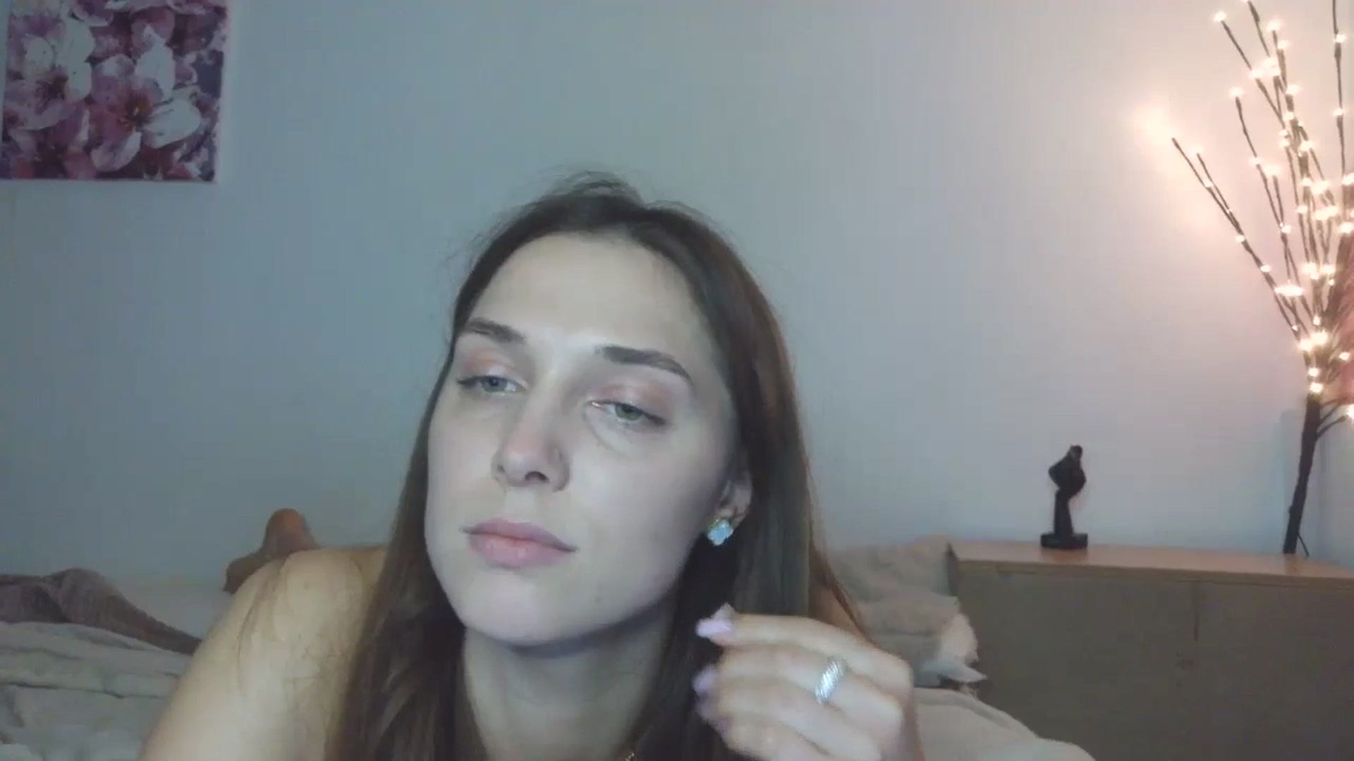 Gallery image thumbnail from HaleyReed's myfreecams stream on, 03/15/2026, 15:58 image 15 of 20