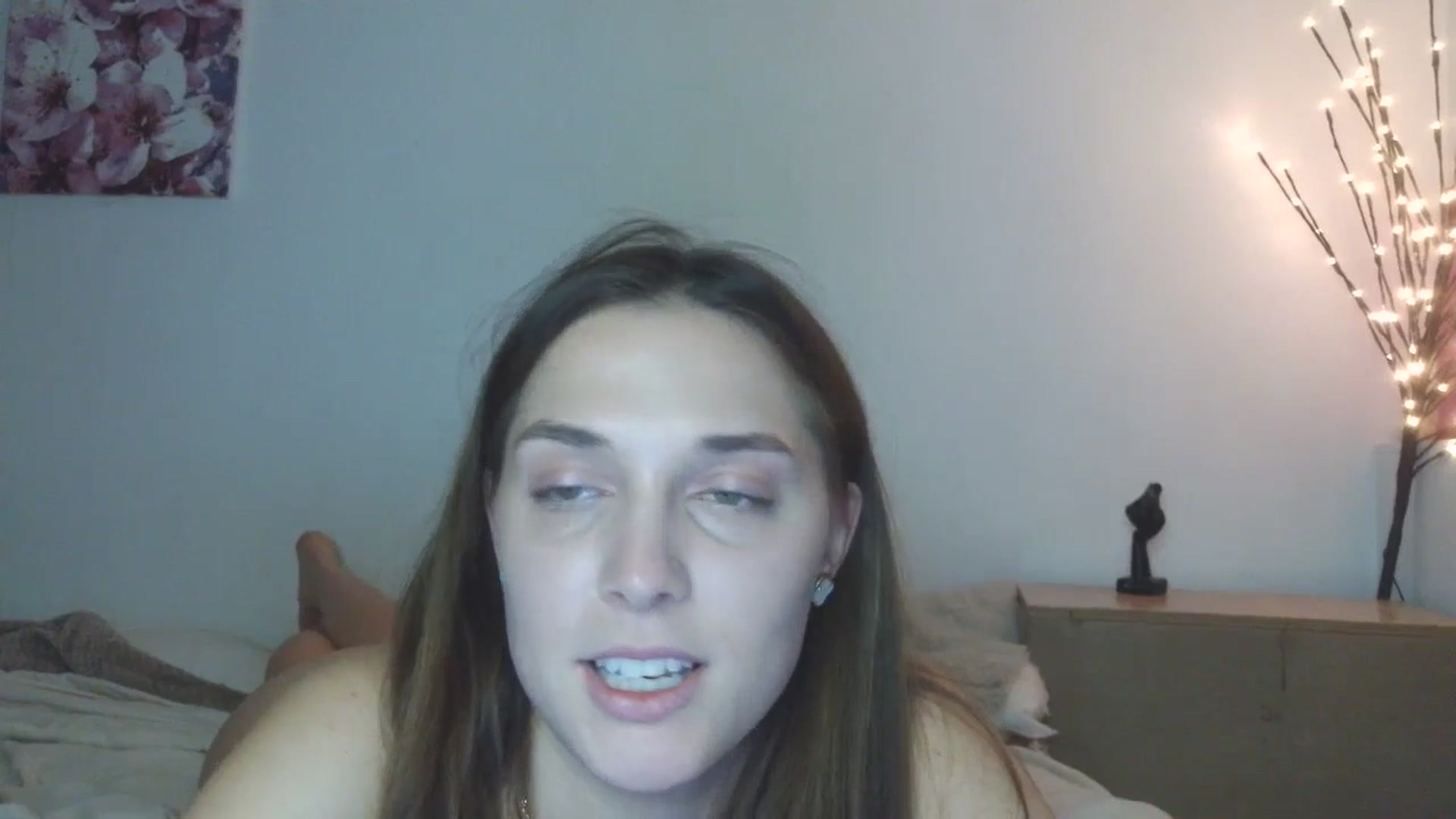Gallery image thumbnail from HaleyReed's myfreecams stream on, 03/15/2026, 15:58 image 8 of 20