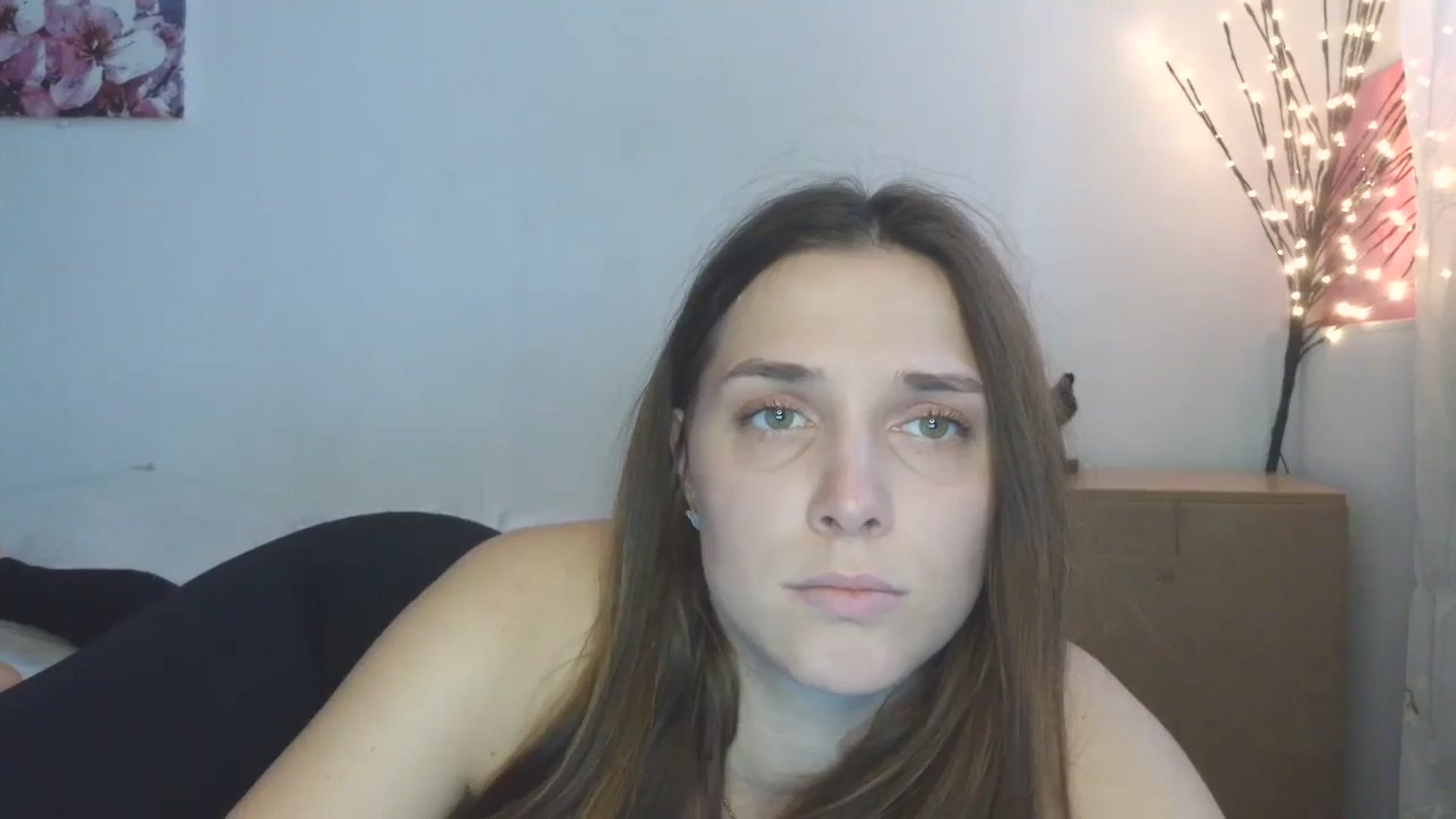 Gallery image thumbnail from HaleyReed's myfreecams stream on, 03/16/2026, 13:33 image 11 of 20