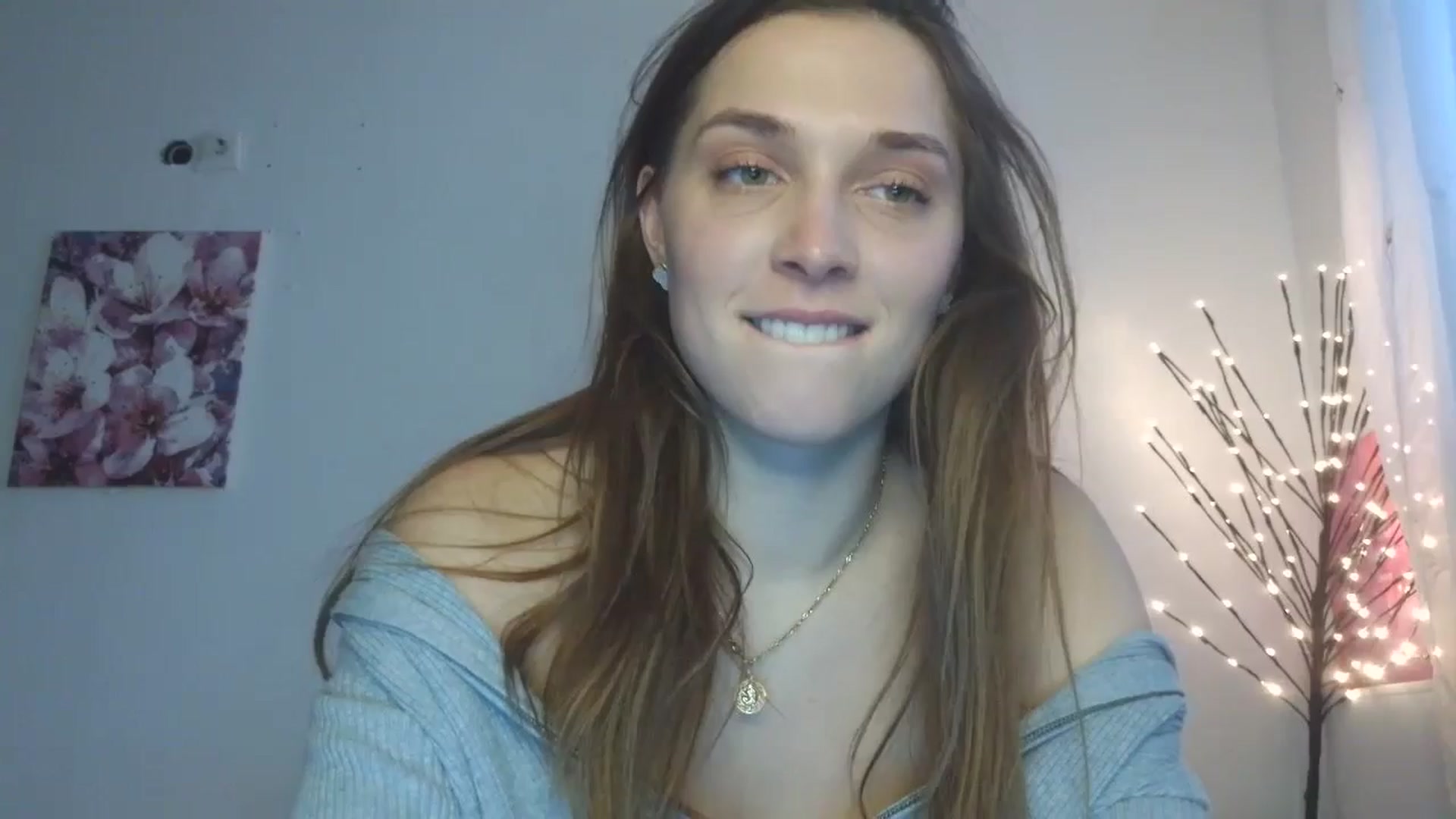Gallery image thumbnail from HaleyReed's myfreecams stream on, 03/16/2026, 14:04 image 11 of 20