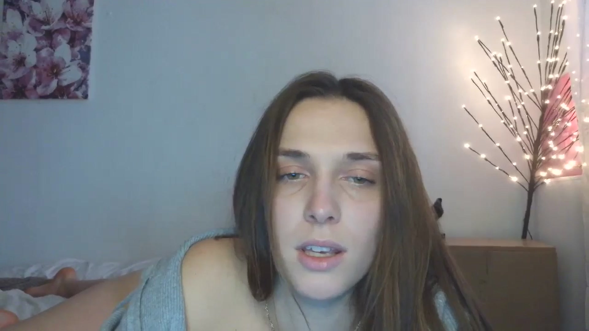 Gallery image thumbnail from HaleyReed's myfreecams stream on, 03/16/2026, 14:04 image 5 of 20