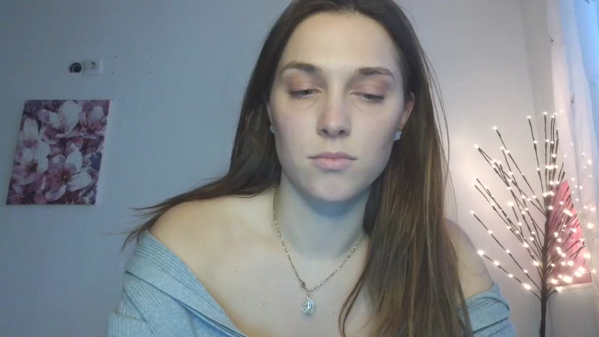 Gallery image thumbnail from HaleyReed's myfreecams stream on, 03/16/2026, 14:04 image 19 of 20