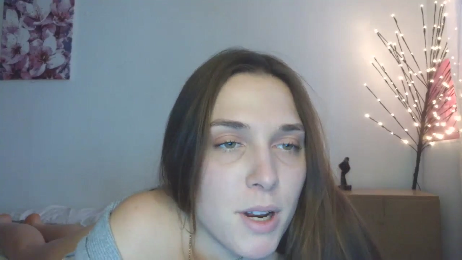 Gallery image thumbnail from HaleyReed's myfreecams stream on, 03/16/2026, 14:04 image 4 of 20