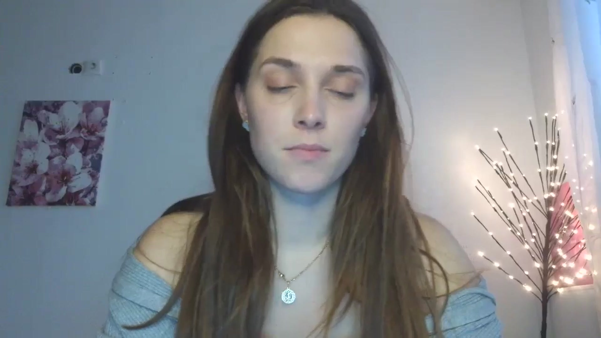 Gallery image thumbnail from HaleyReed's myfreecams stream on, 03/16/2026, 14:04 image 14 of 20