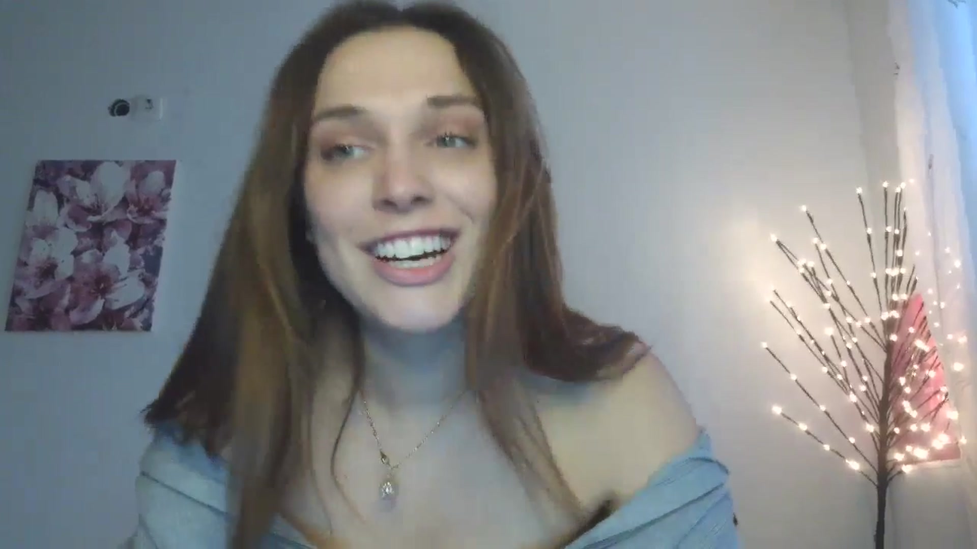 Gallery image thumbnail from HaleyReed's myfreecams stream on, 03/16/2026, 14:04 image 12 of 20