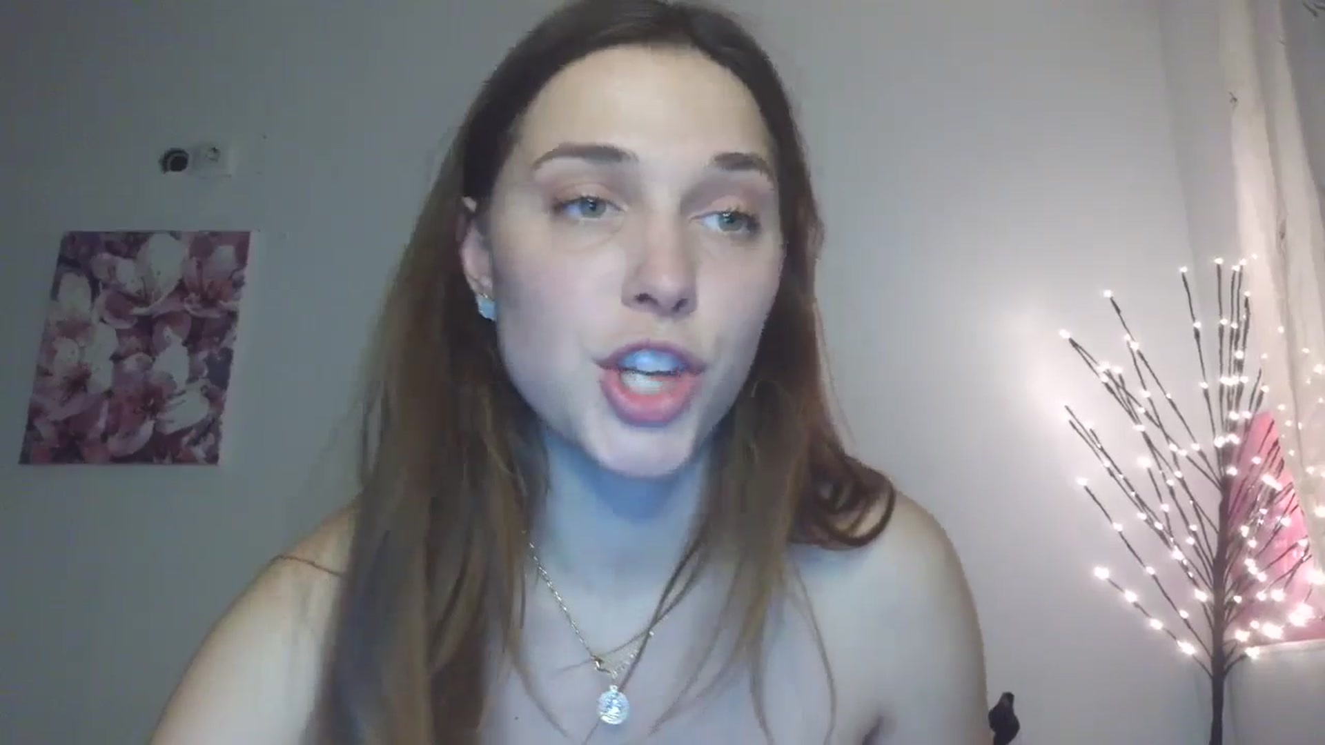Gallery image thumbnail from HaleyReed's myfreecams stream on, 03/16/2026, 16:18 image 18 of 20