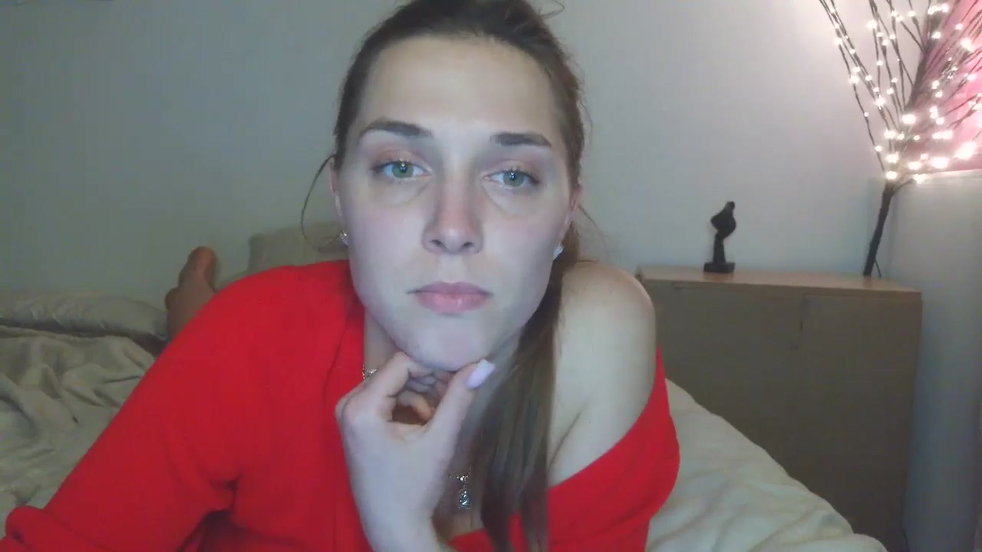 Gallery image thumbnail from HaleyReed's myfreecams stream on, 03/16/2026, 19:13 image 6 of 20