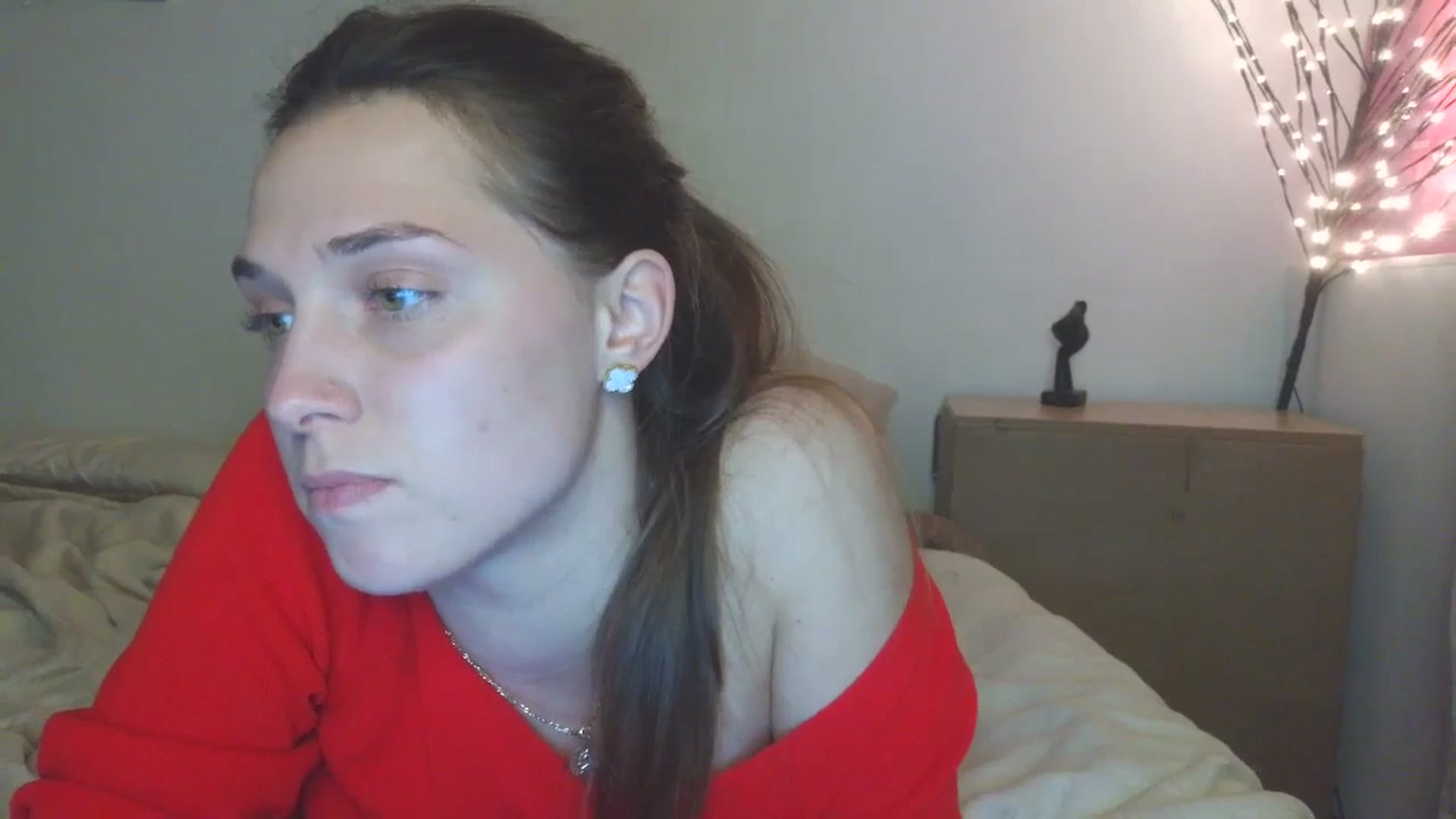Gallery image thumbnail from HaleyReed's myfreecams stream on, 03/16/2026, 19:13 image 2 of 20