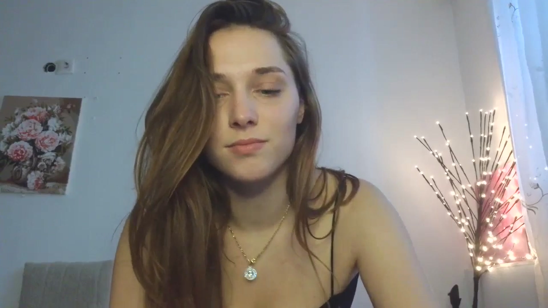 Gallery image thumbnail from HaleyReed's myfreecams stream on, 03/18/2026, 12:15 image 17 of 20