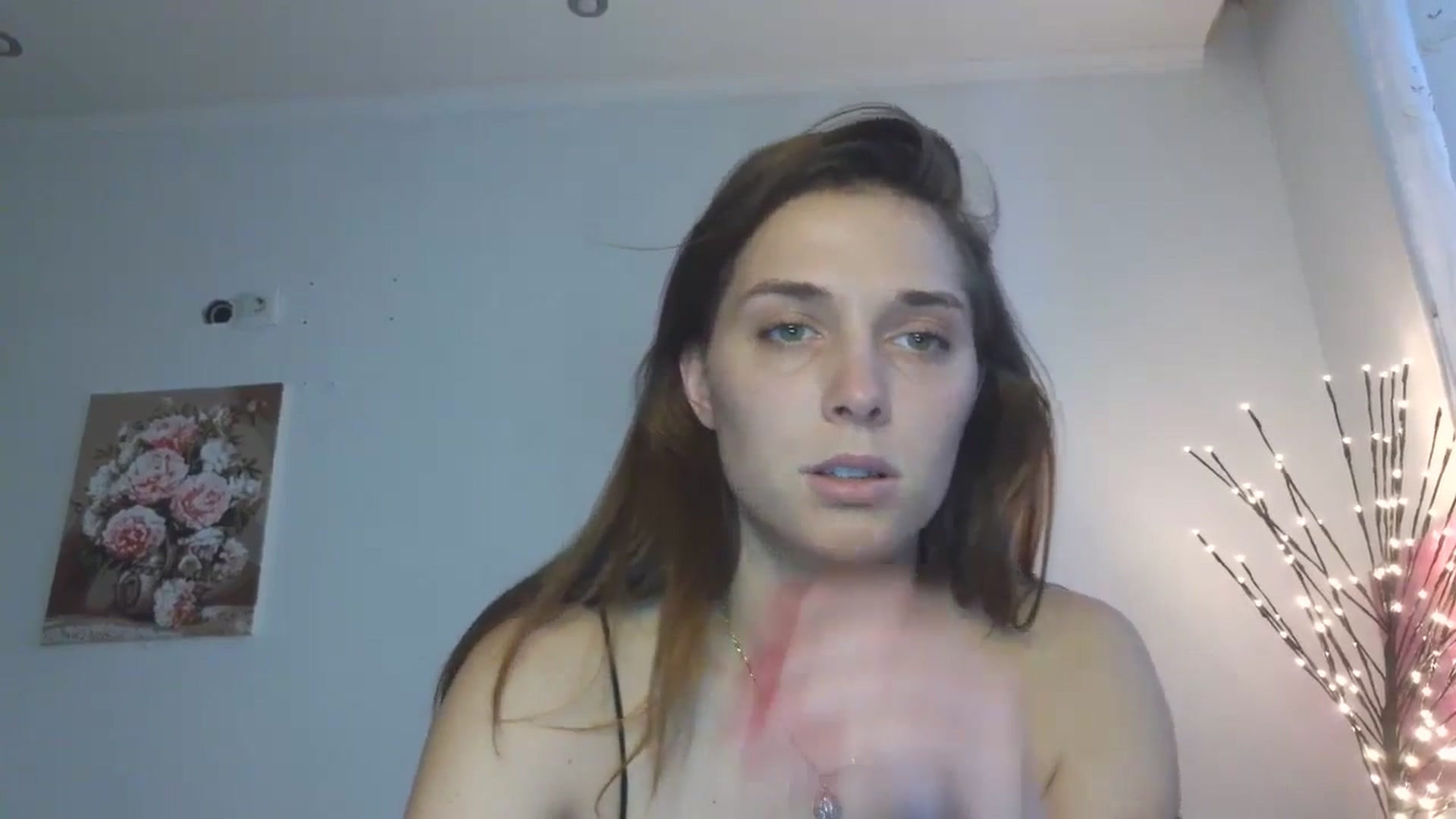 Gallery image thumbnail from HaleyReed's myfreecams stream on, 03/18/2026, 14:18 image 18 of 20