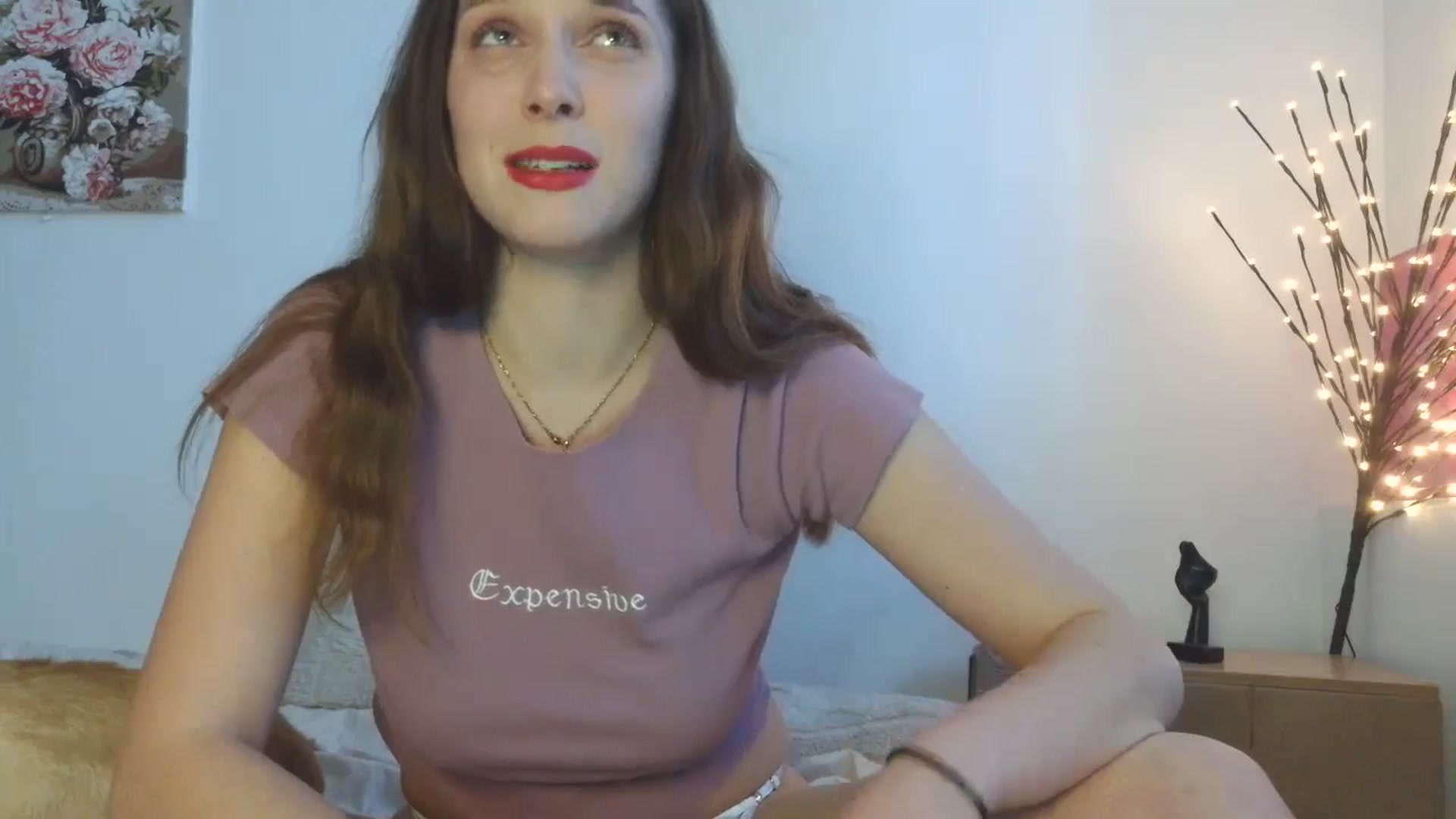 Gallery image thumbnail from HaleyReed's myfreecams stream on, 03/22/2026, 13:18 image 19 of 20