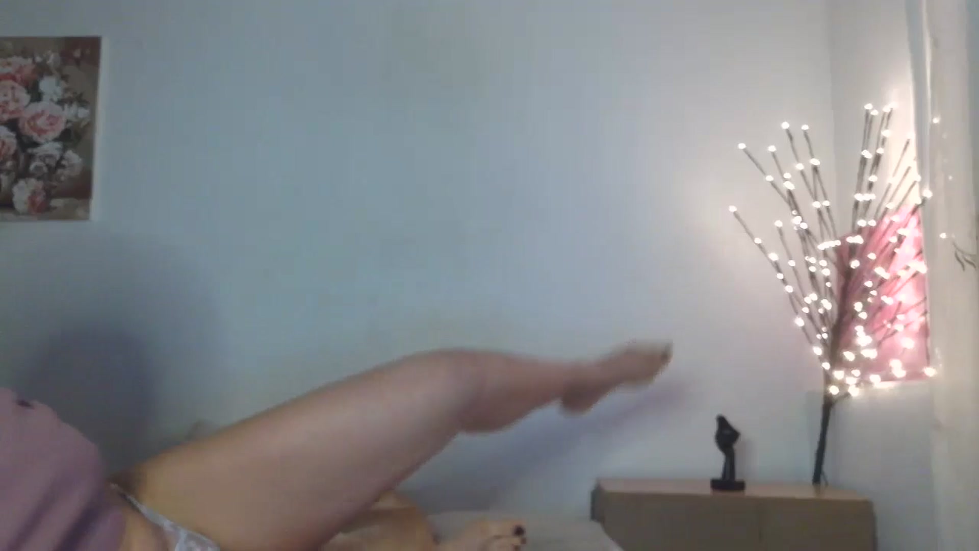 Gallery image thumbnail from HaleyReed's myfreecams stream on, 03/22/2026, 16:35 image 9 of 20