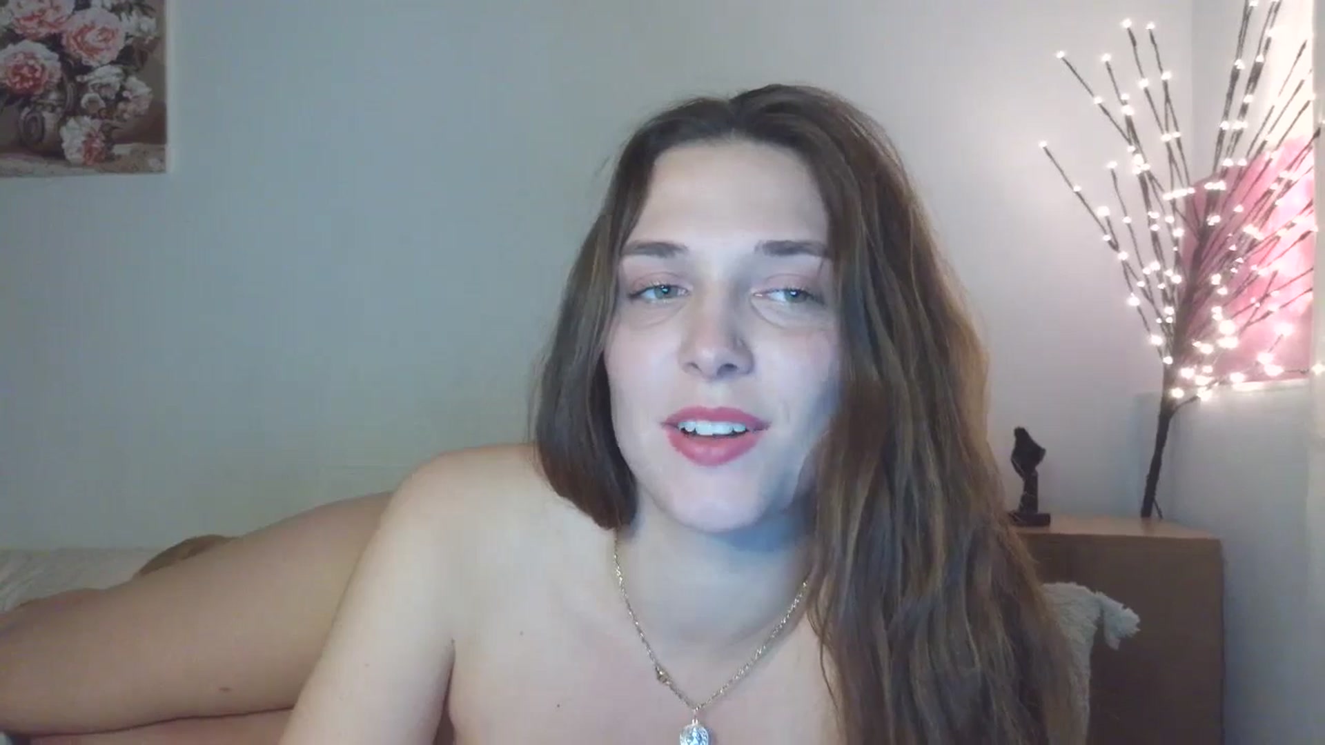 Gallery image thumbnail from HaleyReed's myfreecams stream on, 03/22/2026, 16:35 image 18 of 20