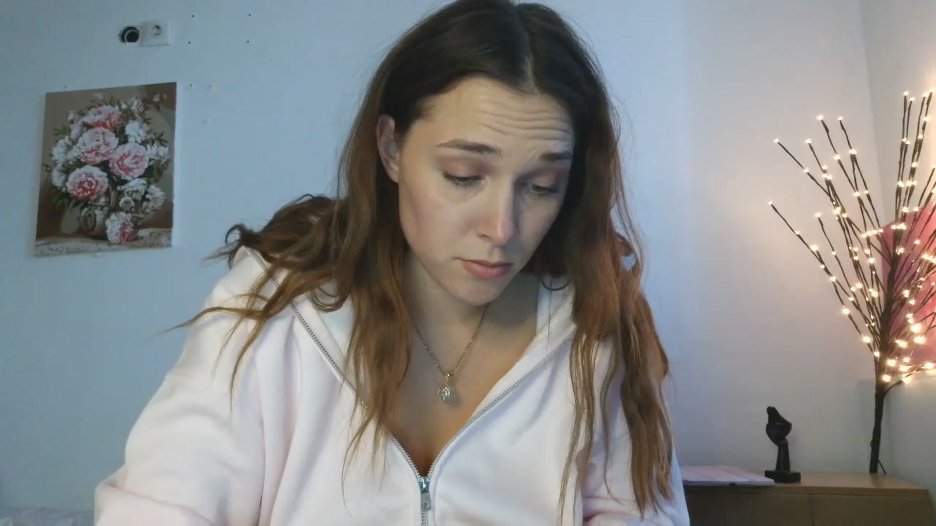 Gallery image thumbnail from HaleyReed's myfreecams stream on, 03/23/2026, 14:57 image 8 of 20