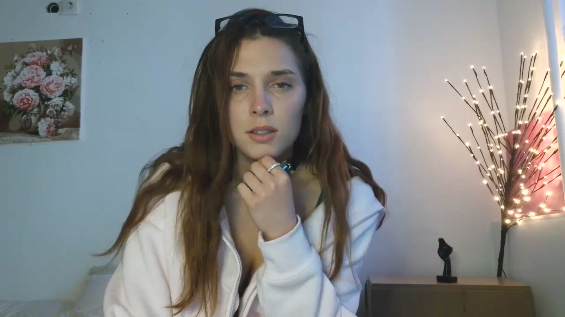 Gallery image thumbnail from HaleyReed's myfreecams stream on, 03/23/2026, 14:57 image 20 of 20