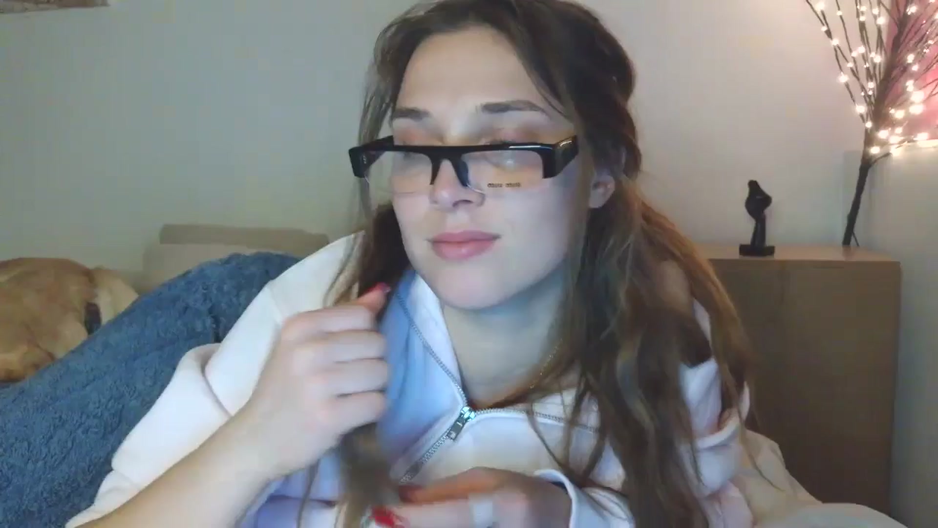 Gallery image thumbnail from HaleyReed's myfreecams stream on, 03/23/2026, 16:47 image 1 of 20