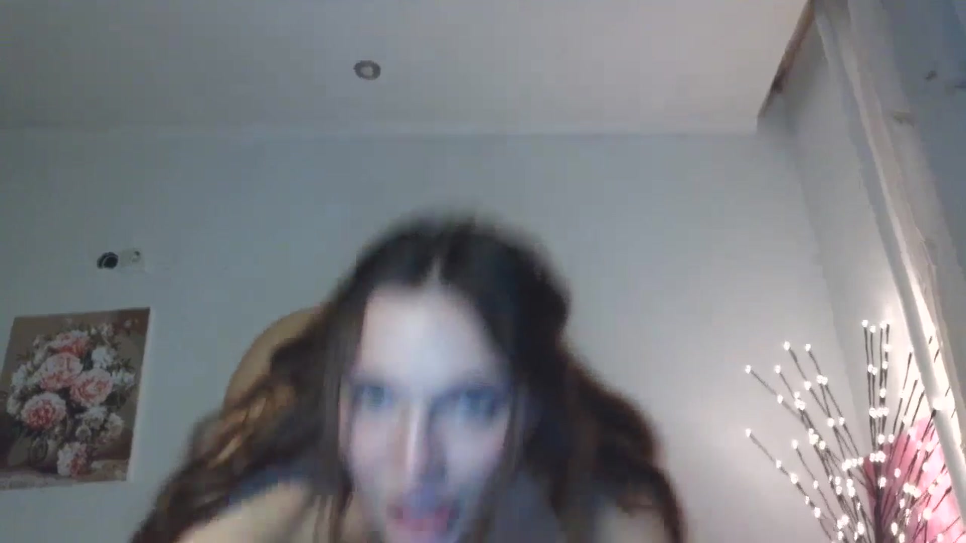 Gallery image thumbnail from HaleyReed's myfreecams stream on, 03/23/2026, 16:47 image 6 of 20