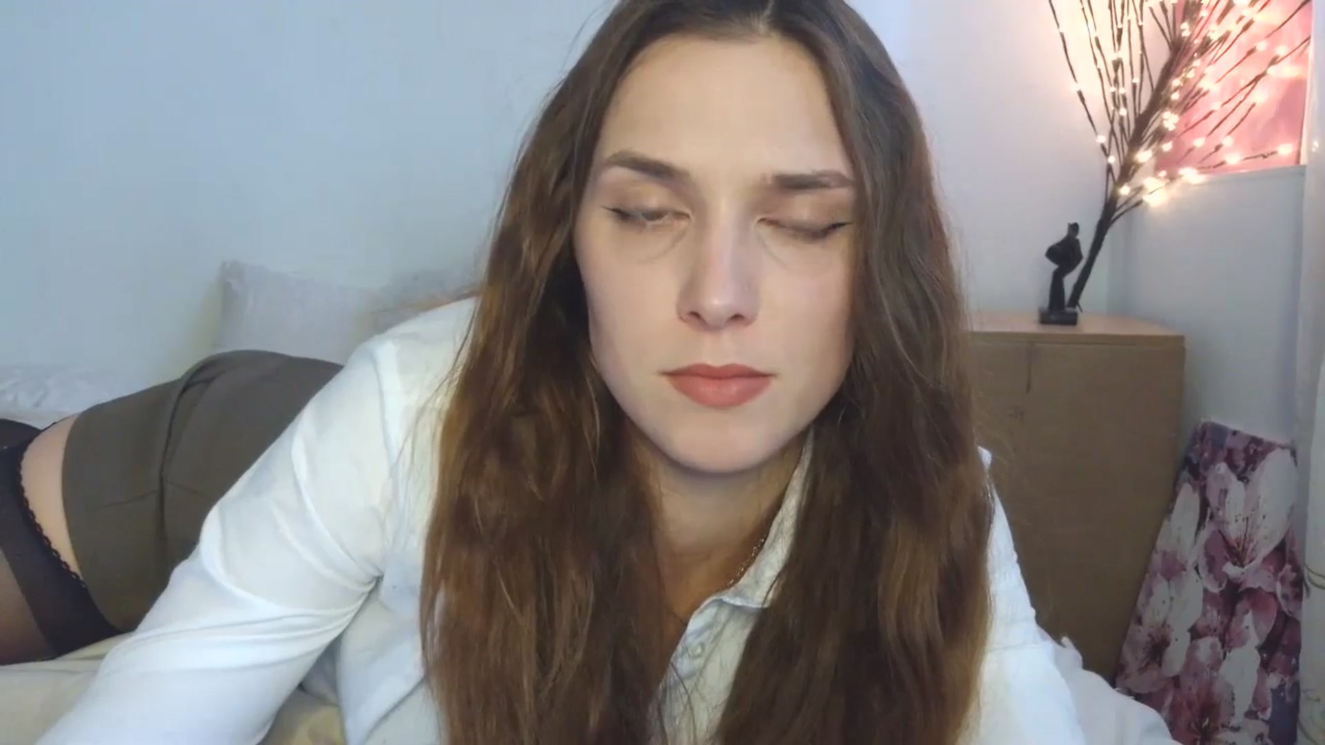 Gallery image thumbnail from HaleyReed's myfreecams stream on, 03/25/2026, 14:19 image 2 of 20