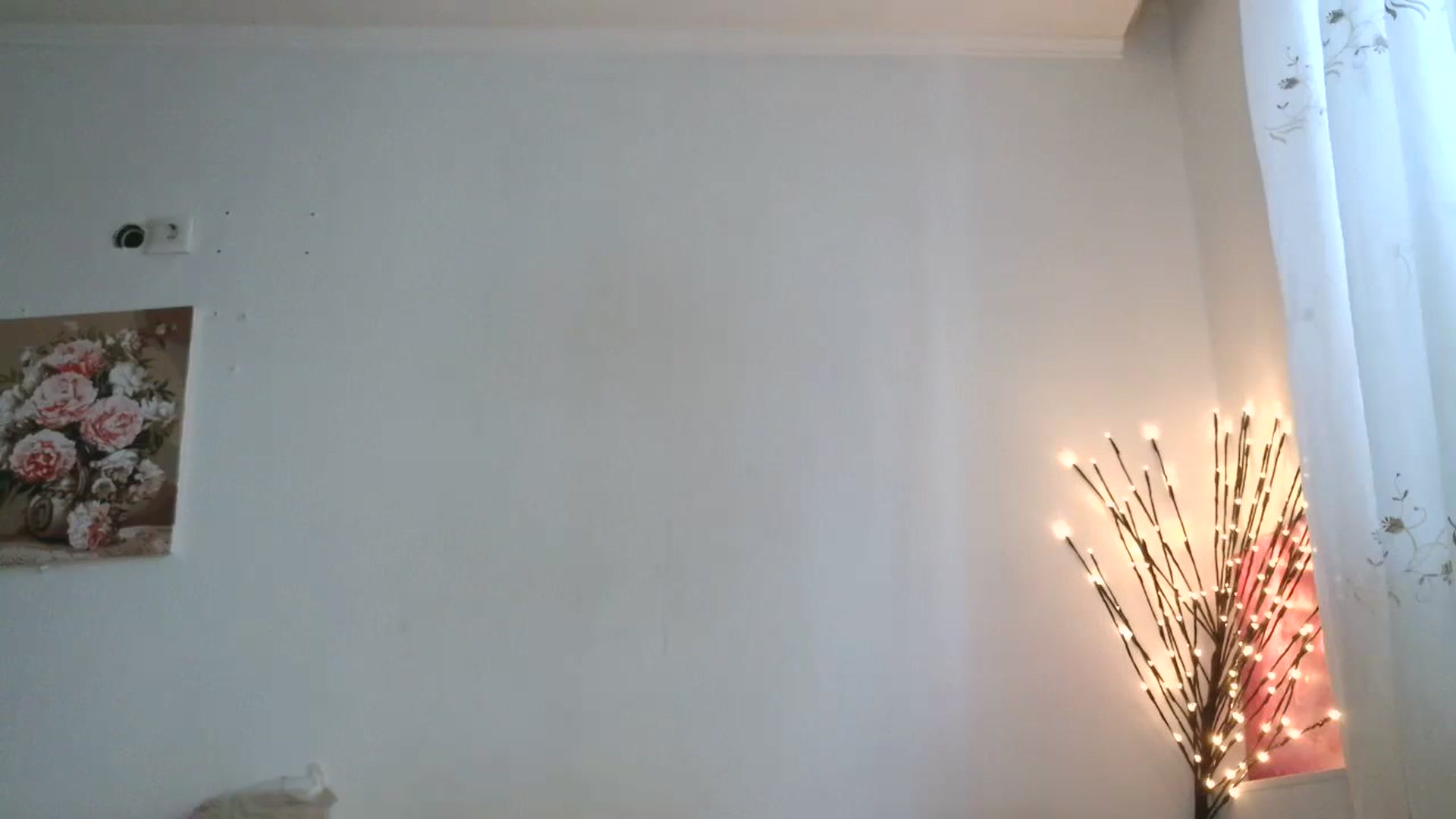 Gallery image thumbnail from HaleyReed's myfreecams stream on, 03/26/2026, 13:28 image 12 of 20