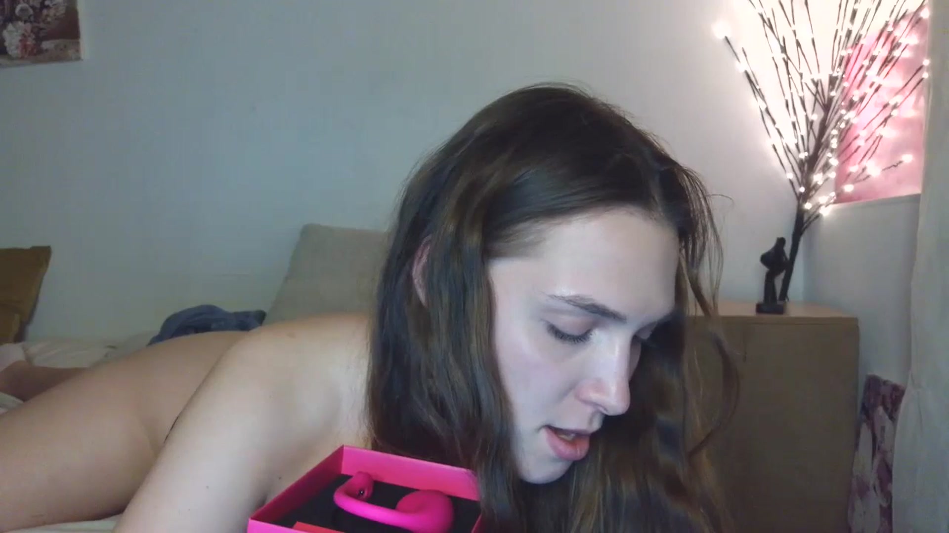 Gallery image thumbnail from HaleyReed's myfreecams stream on, 03/26/2026, 17:09 image 9 of 20