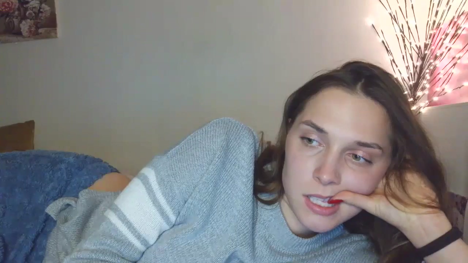 Gallery image thumbnail from HaleyReed's myfreecams stream on, 03/26/2026, 18:14 image 4 of 20