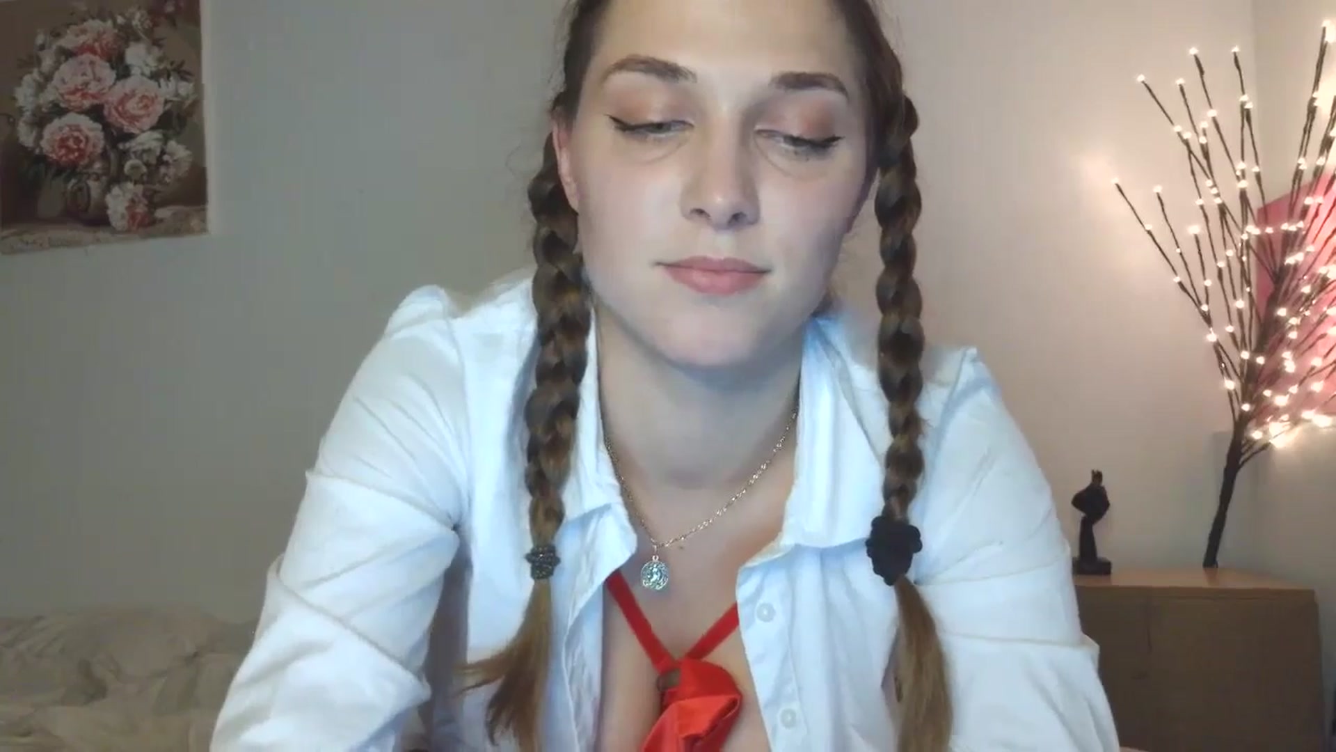 Gallery image thumbnail from HaleyReed's myfreecams stream on, 03/27/2026, 15:06 image 4 of 20