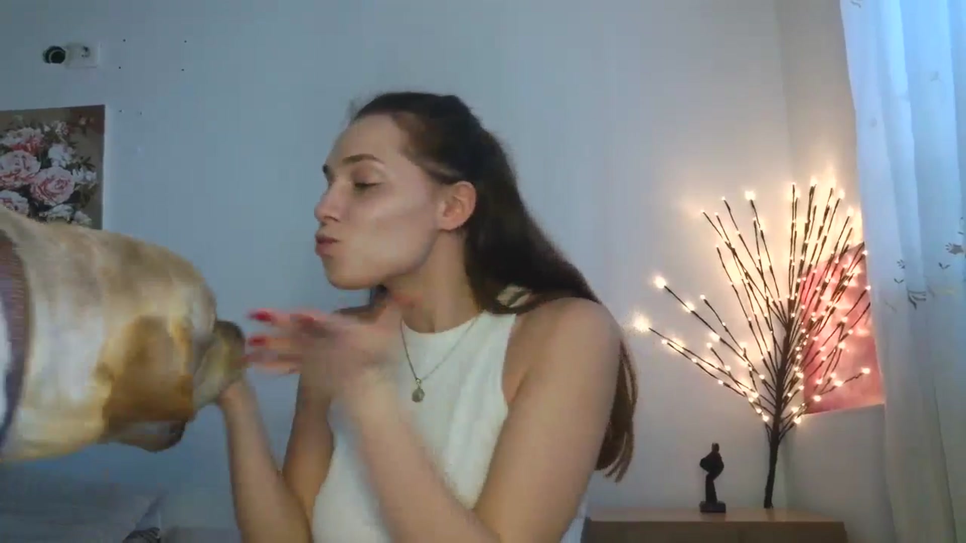 Gallery image thumbnail from HaleyReed's myfreecams stream on, 03/29/2026, 14:20 image 7 of 20