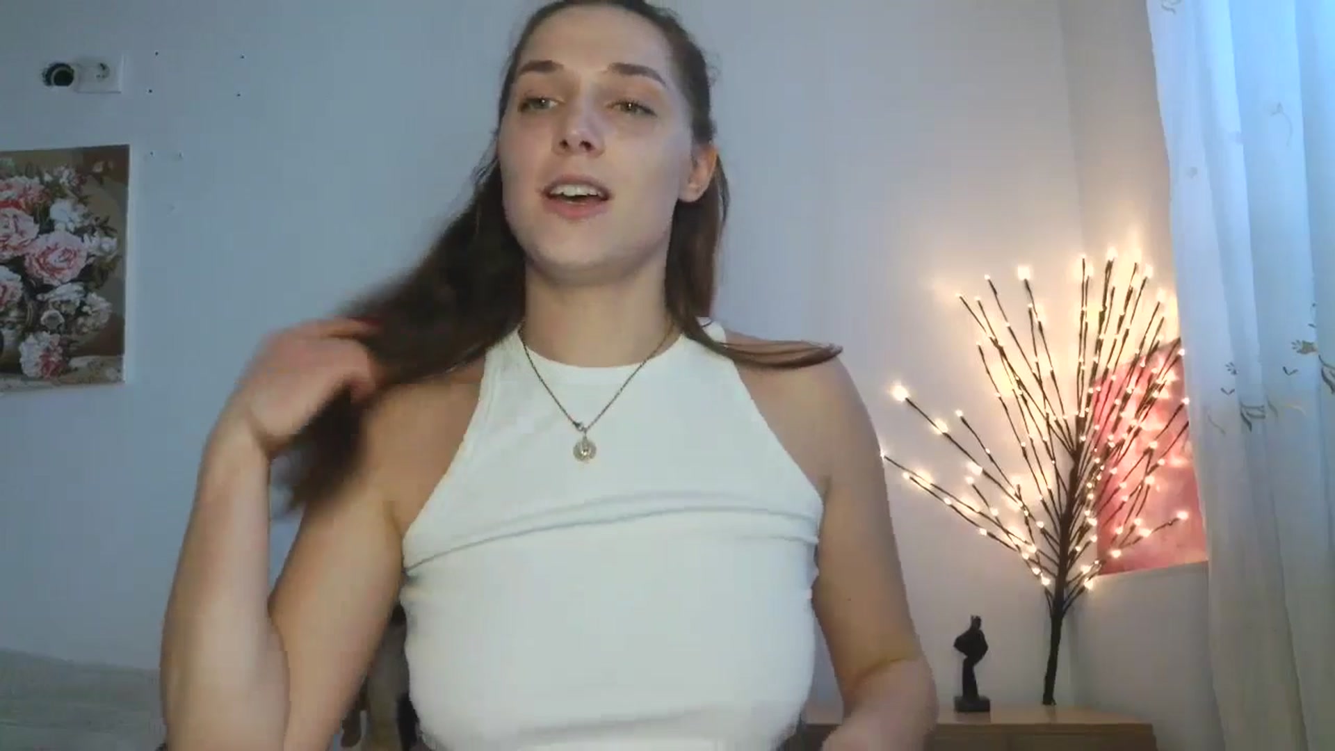 Gallery image thumbnail from HaleyReed's myfreecams stream on, 03/29/2026, 14:20 image 14 of 20