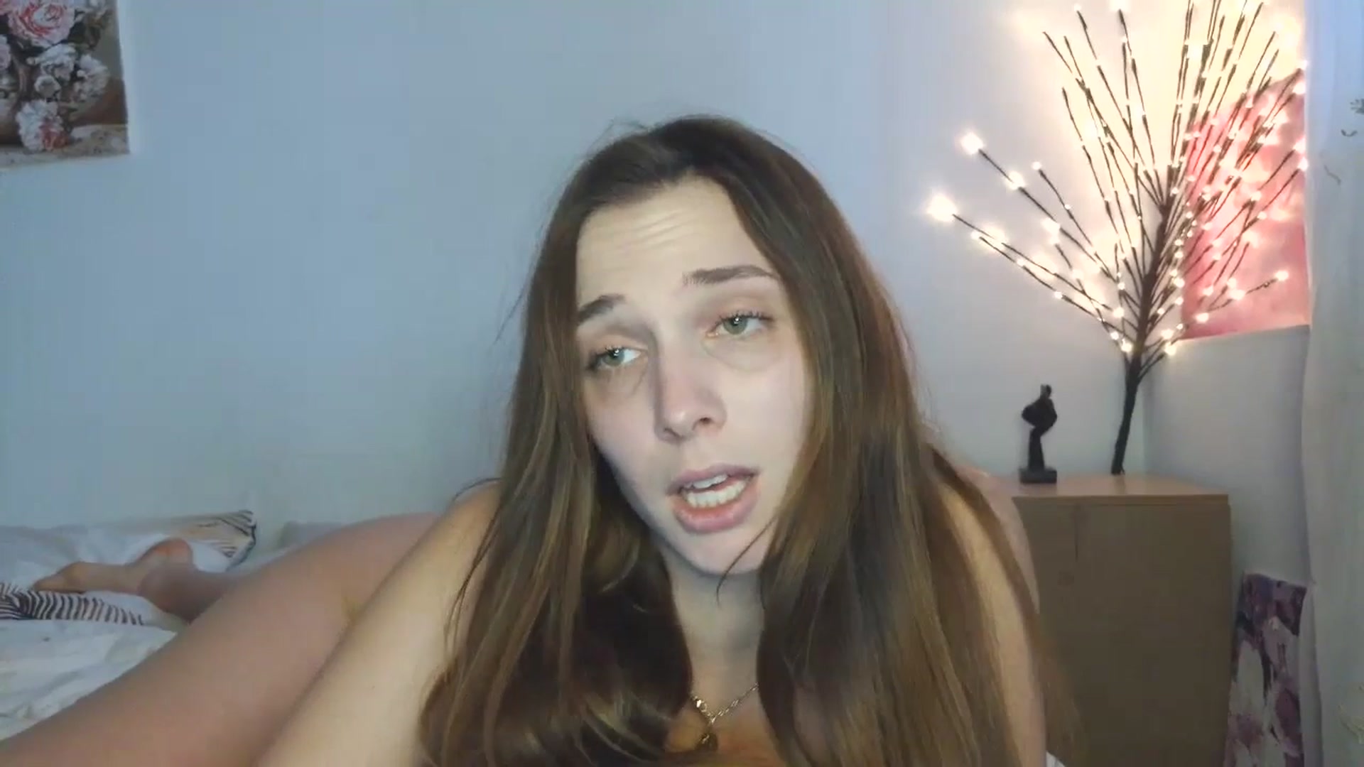 Gallery image thumbnail from HaleyReed's myfreecams stream on, 03/29/2026, 15:26 image 8 of 20