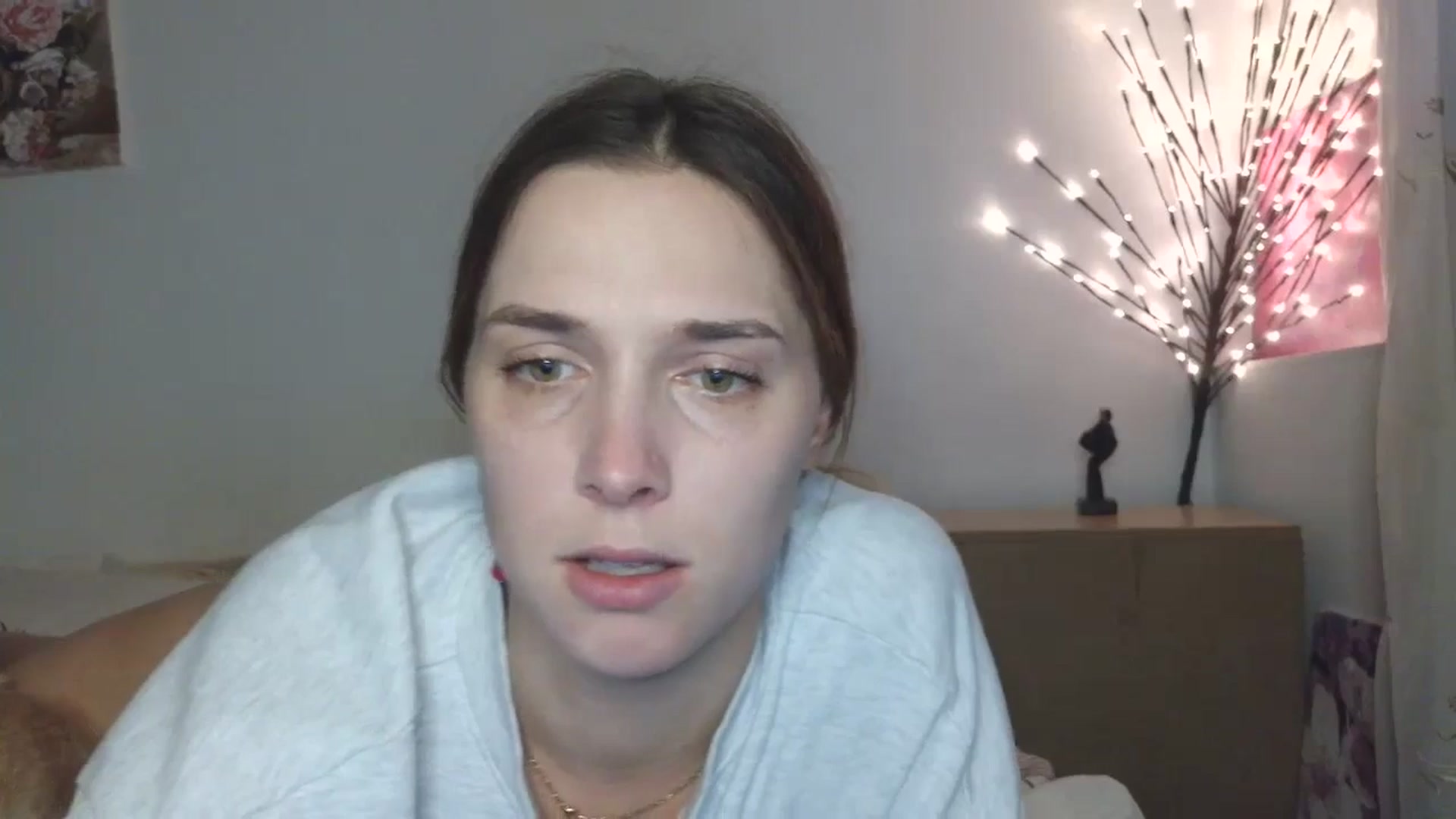Gallery image thumbnail from HaleyReed's myfreecams stream on, 03/29/2026, 16:09 image 19 of 20