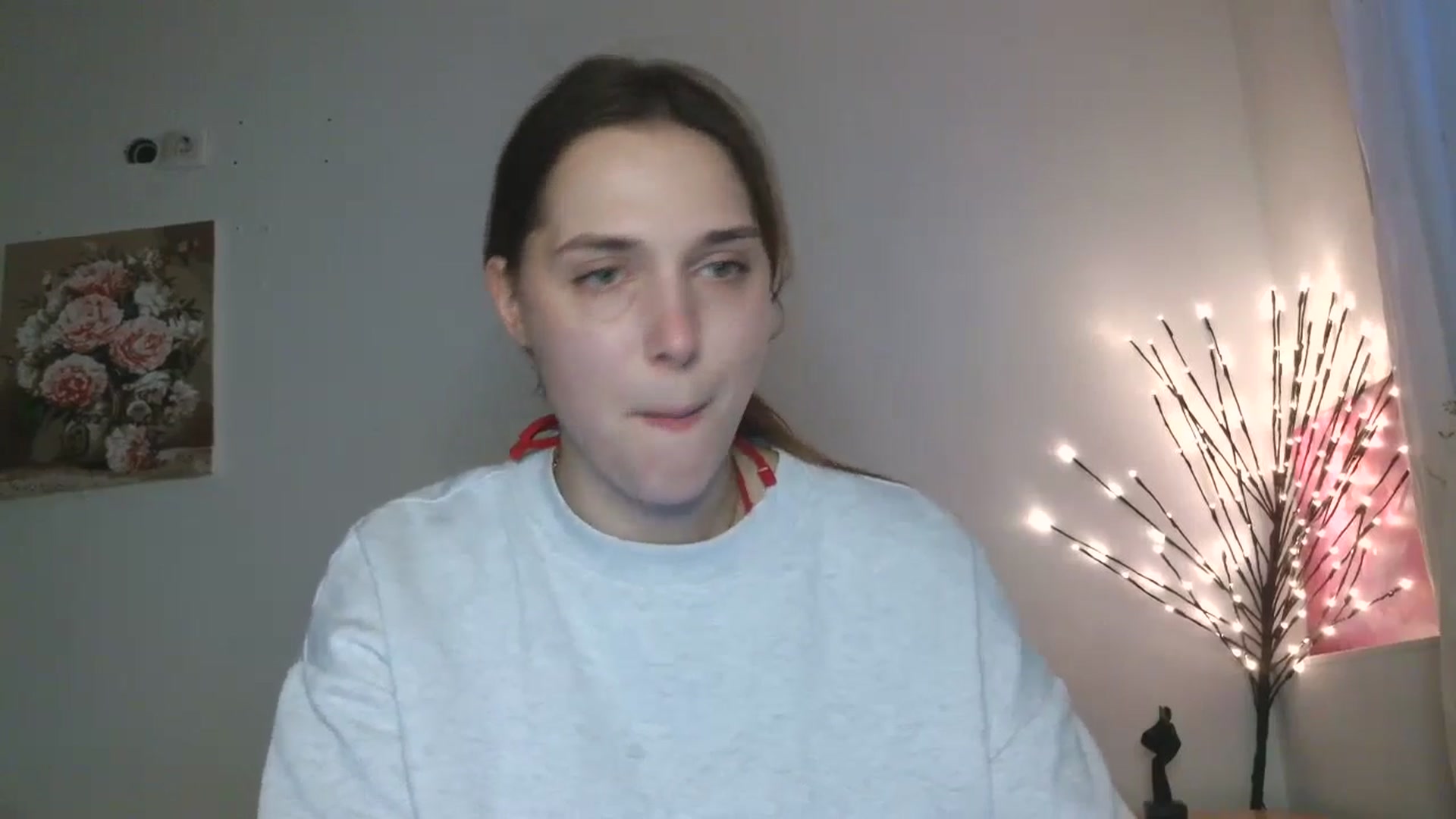 Gallery image thumbnail from HaleyReed's myfreecams stream on, 03/29/2026, 16:09 image 12 of 20