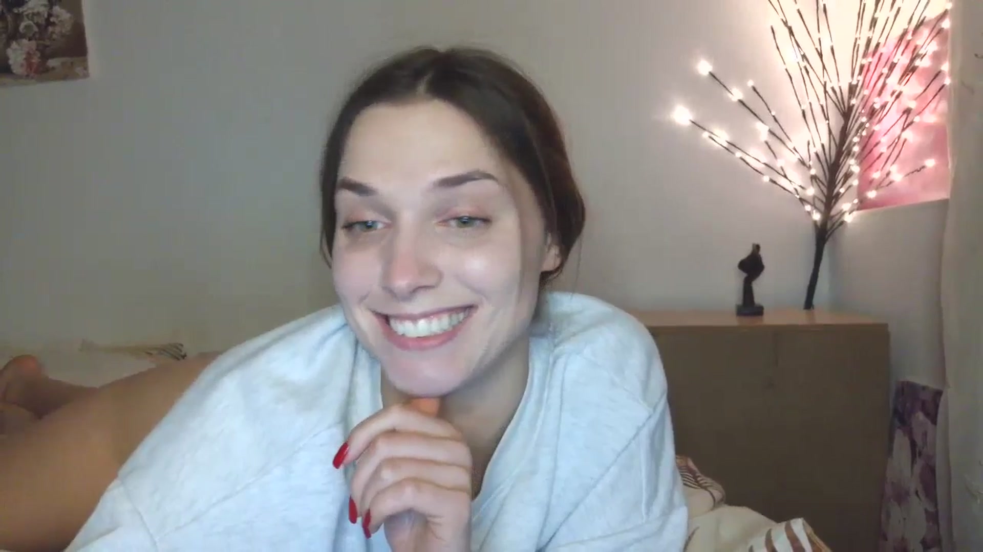 Gallery image thumbnail from HaleyReed's myfreecams stream on, 03/29/2026, 16:23 image 8 of 20