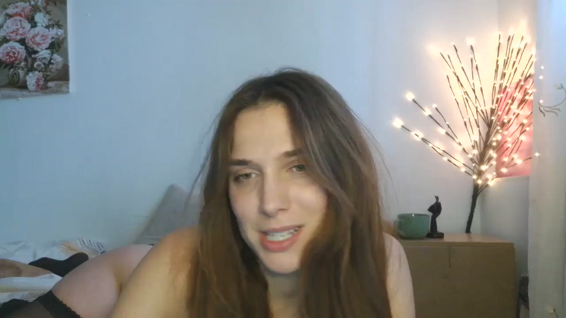 Gallery image thumbnail from HaleyReed's myfreecams stream on, 03/31/2026, 13:33 image 8 of 20