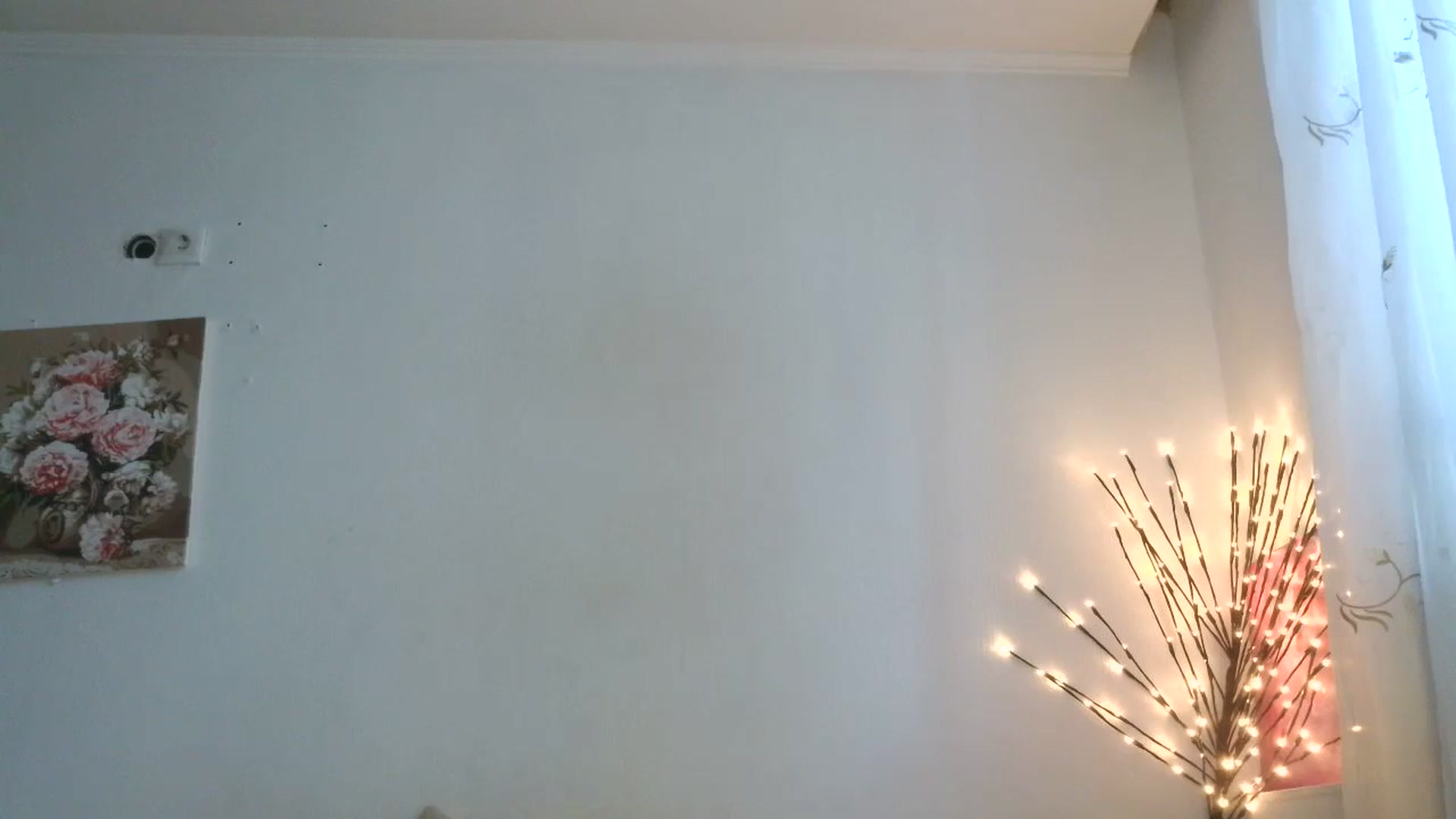 Gallery image thumbnail from HaleyReed's myfreecams stream on, 03/31/2026, 13:33 image 7 of 20