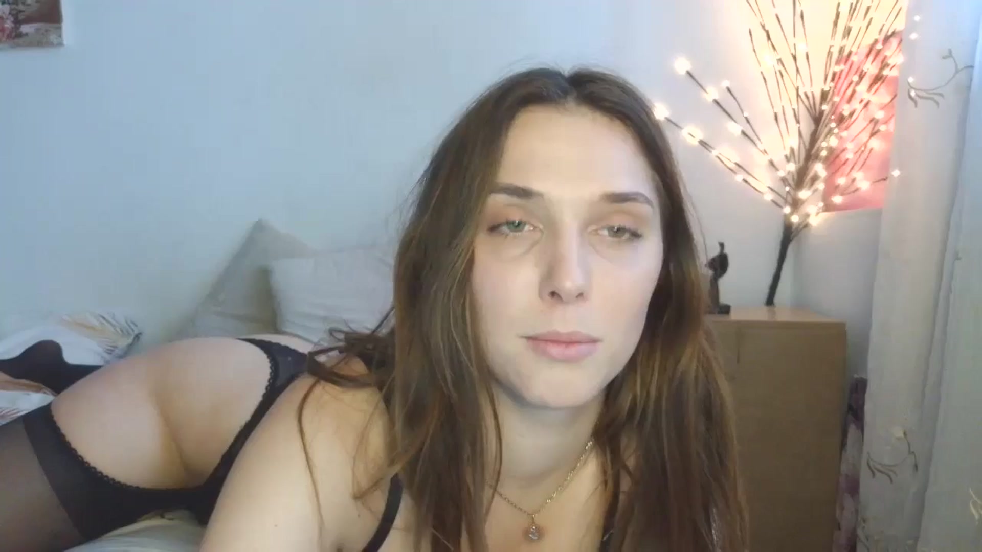 Gallery image thumbnail from HaleyReed's myfreecams stream on, 03/31/2026, 13:33 image 1 of 20