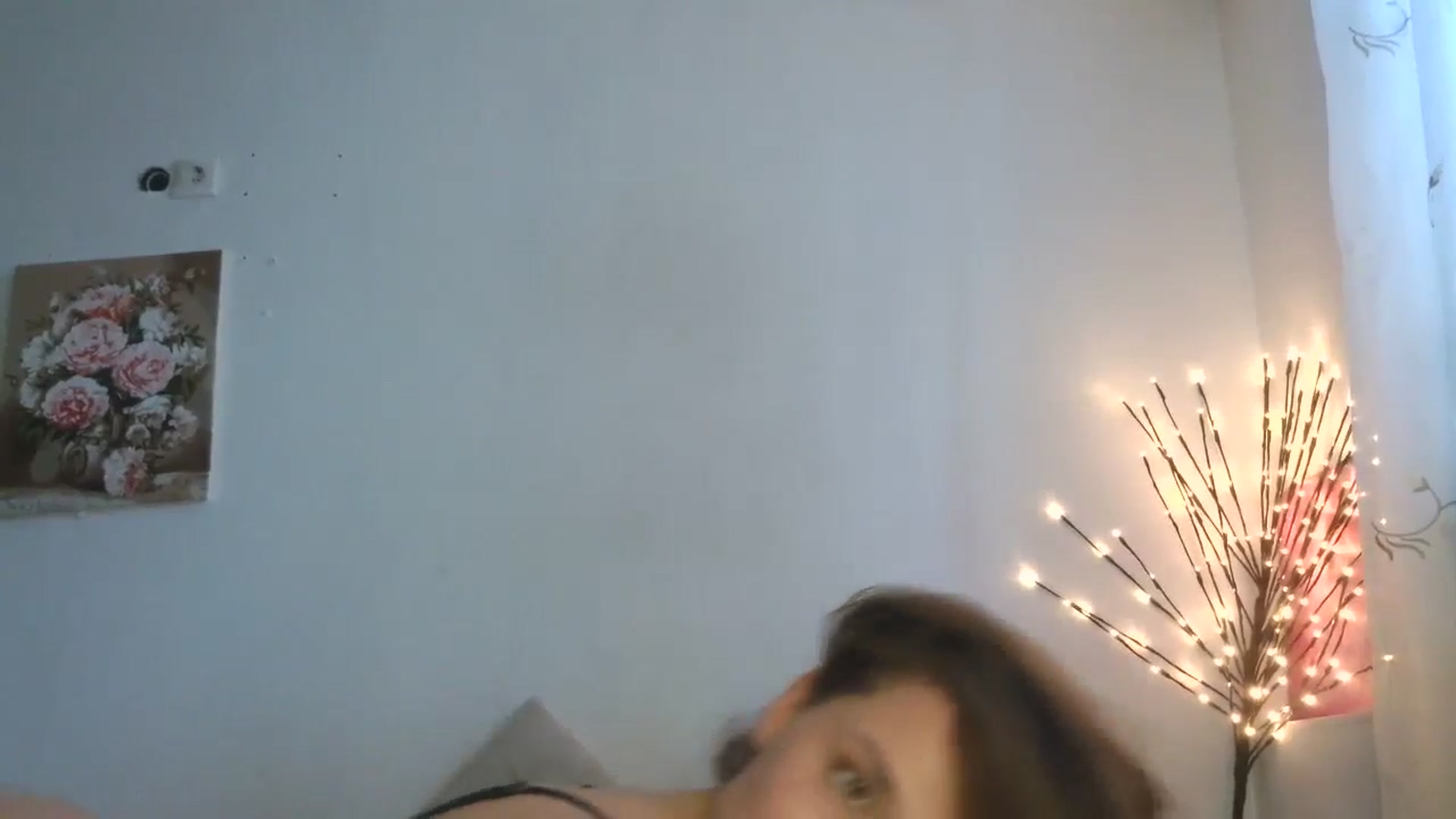 Gallery image thumbnail from HaleyReed's myfreecams stream on, 03/31/2026, 13:33 image 19 of 20