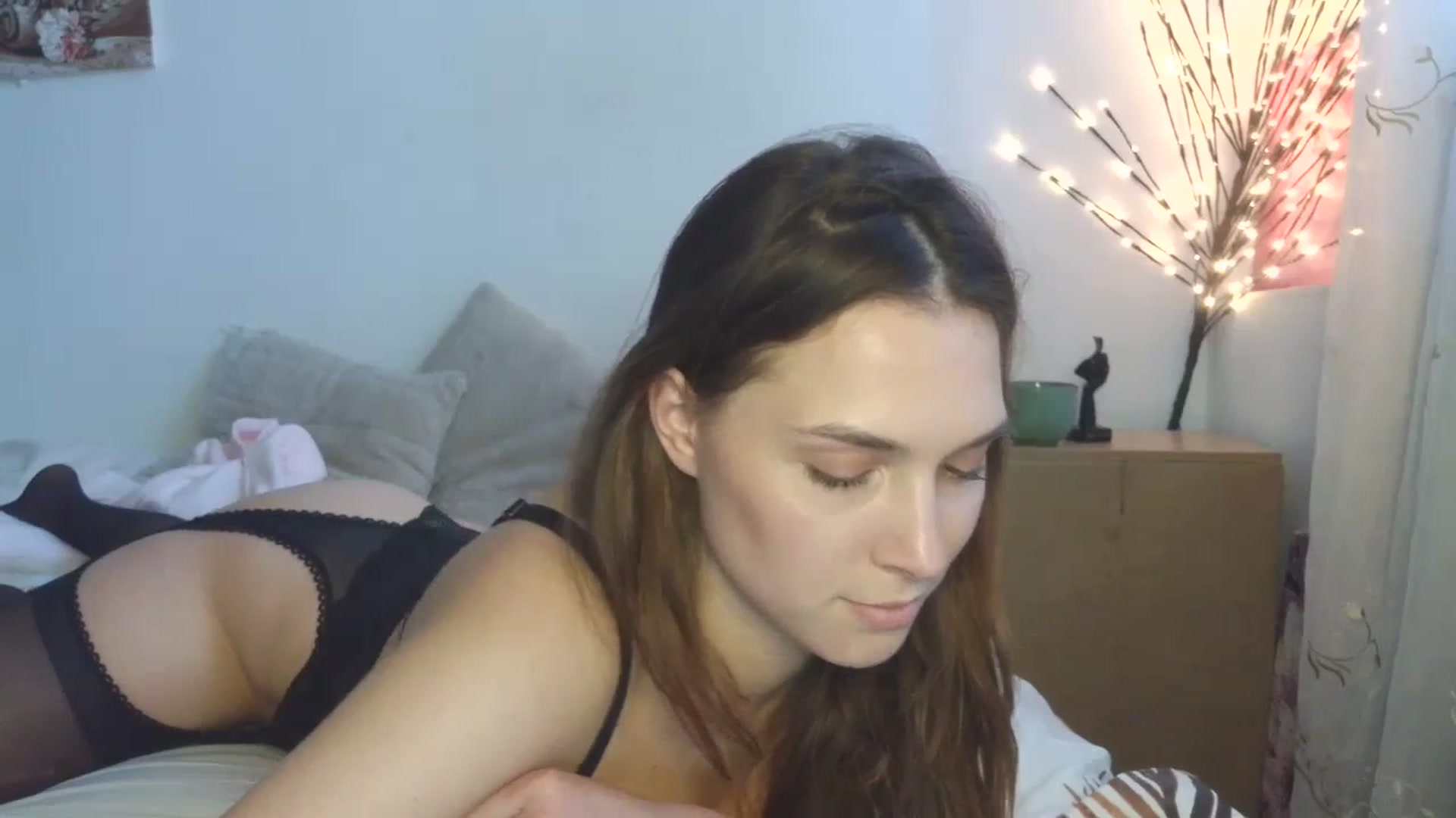 Gallery image thumbnail from HaleyReed's myfreecams stream on, 03/31/2026, 13:44 image 14 of 20