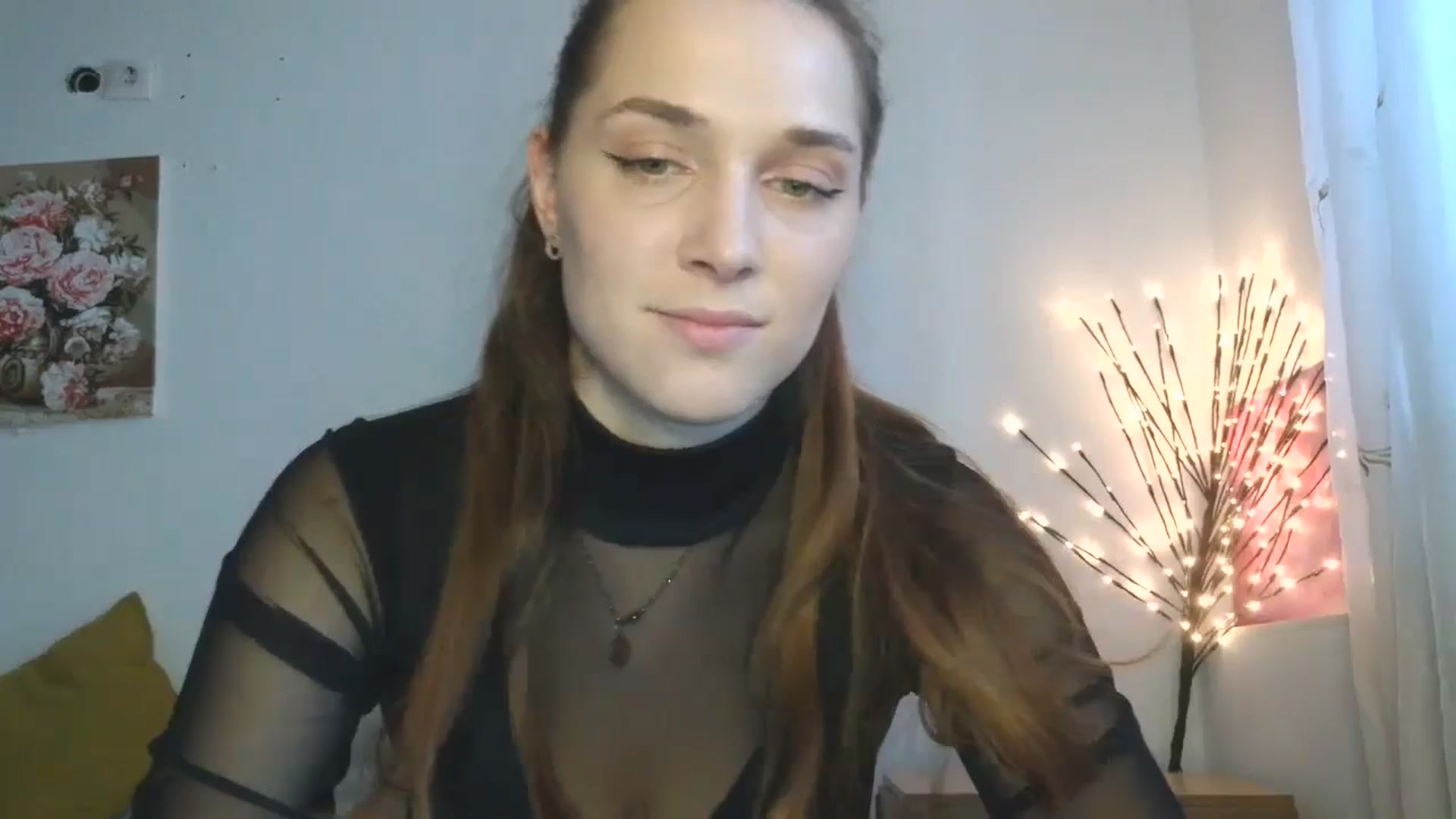 Gallery image thumbnail from HaleyReed's myfreecams stream on, 04/01/2026, 13:23 image 5 of 20