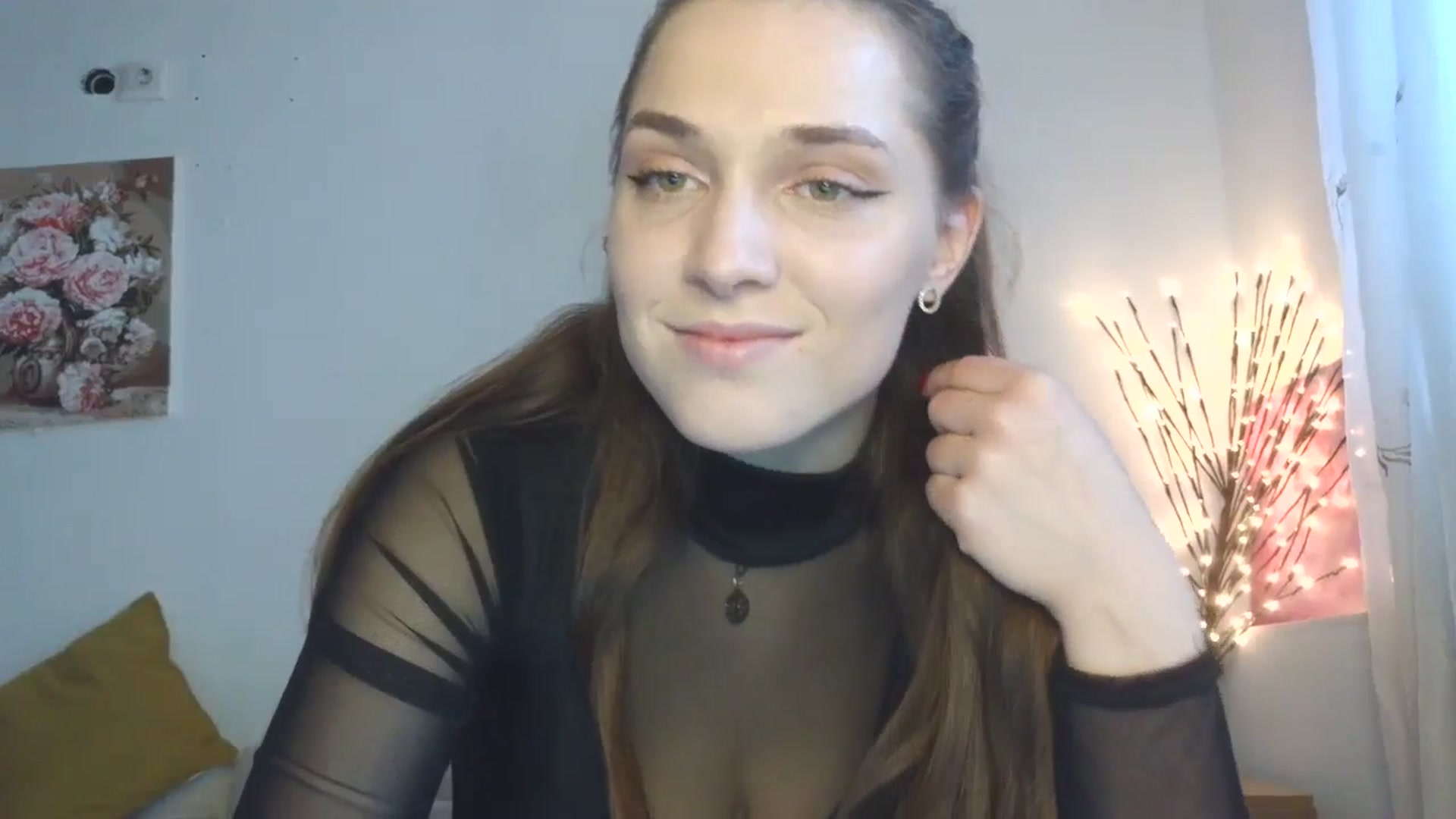 Gallery image thumbnail from HaleyReed's myfreecams stream on, 04/01/2026, 13:23 image 4 of 20