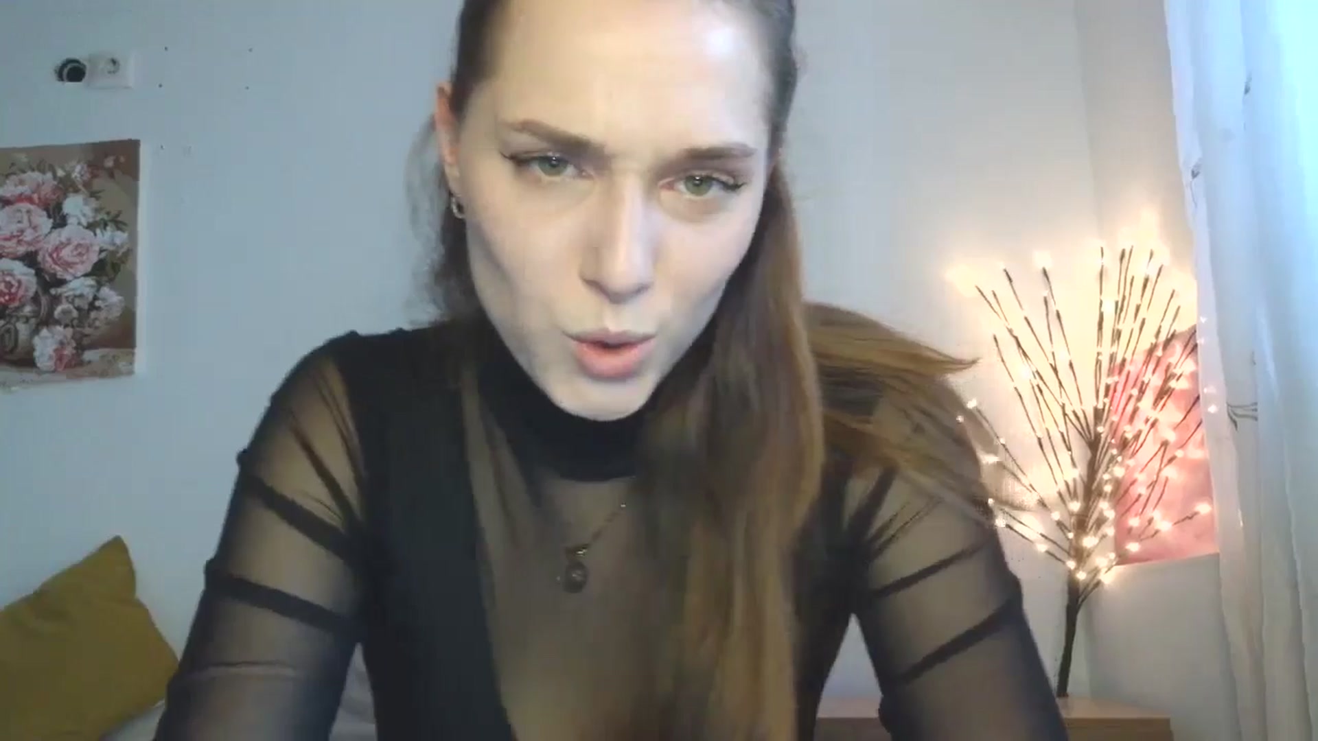Gallery image thumbnail from HaleyReed's myfreecams stream on, 04/01/2026, 13:23 image 6 of 20