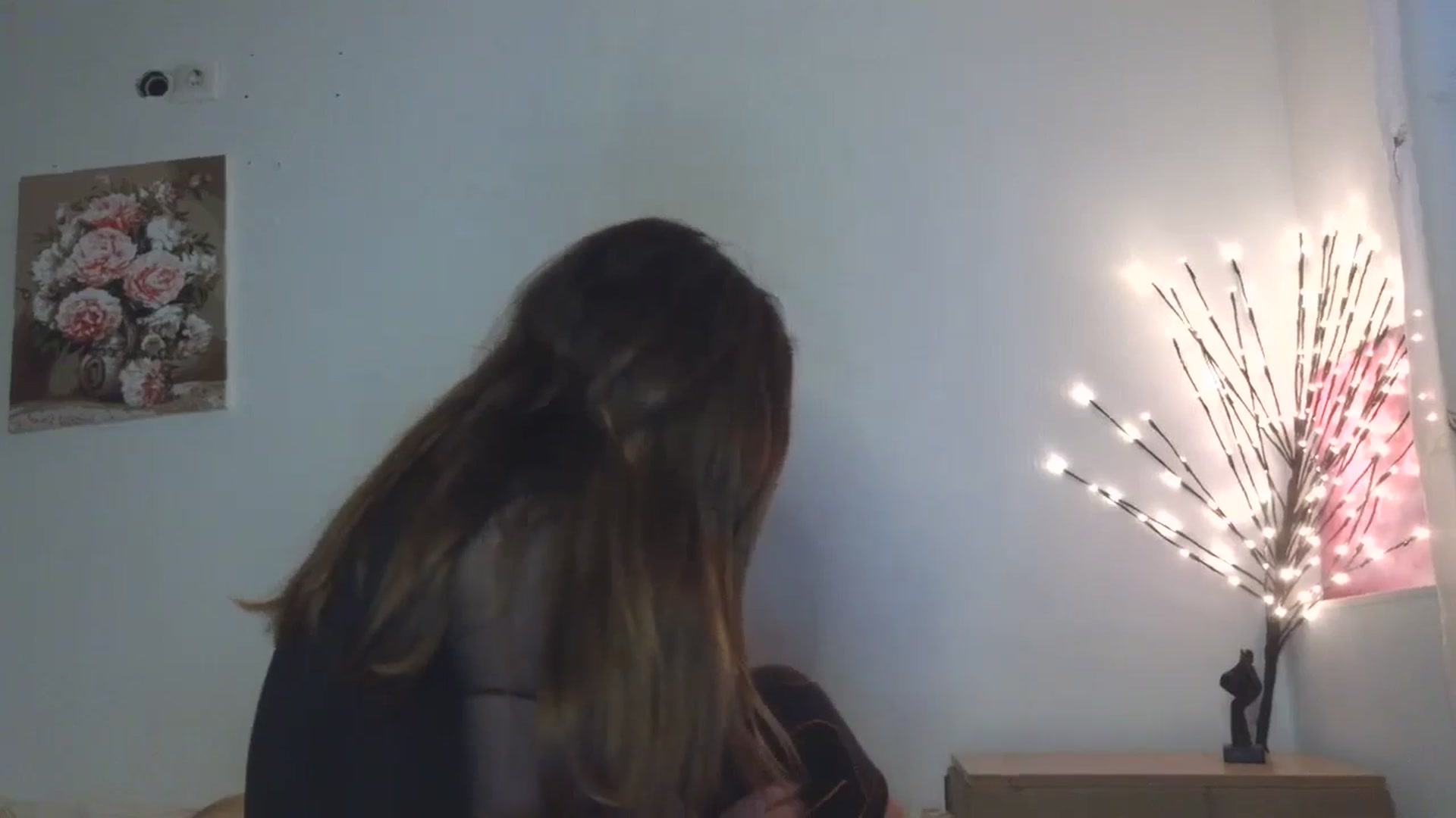 Gallery image thumbnail from HaleyReed's myfreecams stream on, 04/01/2026, 15:54 image 20 of 20