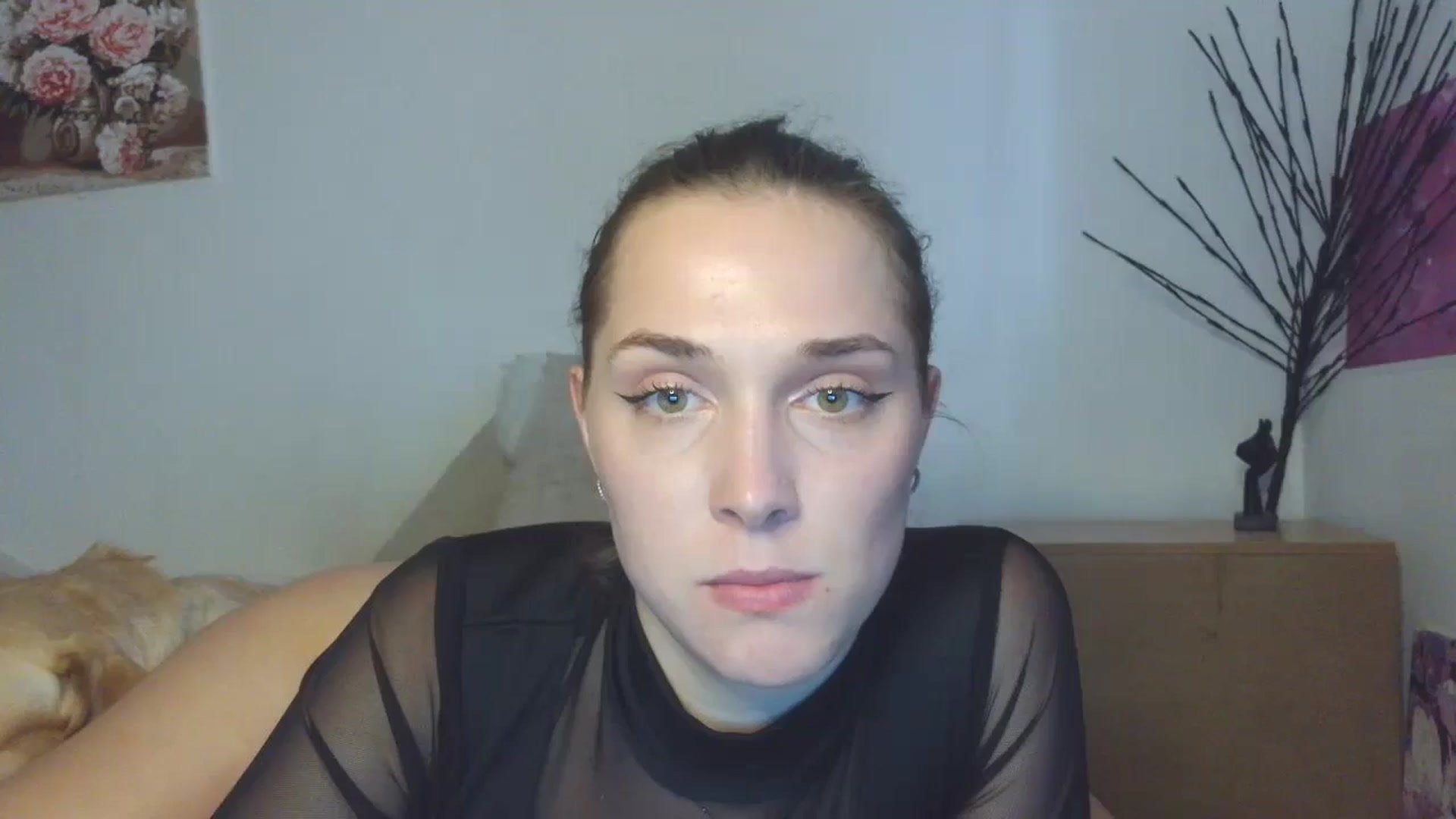 Gallery image thumbnail from HaleyReed's myfreecams stream on, 04/01/2026, 15:54 image 1 of 20