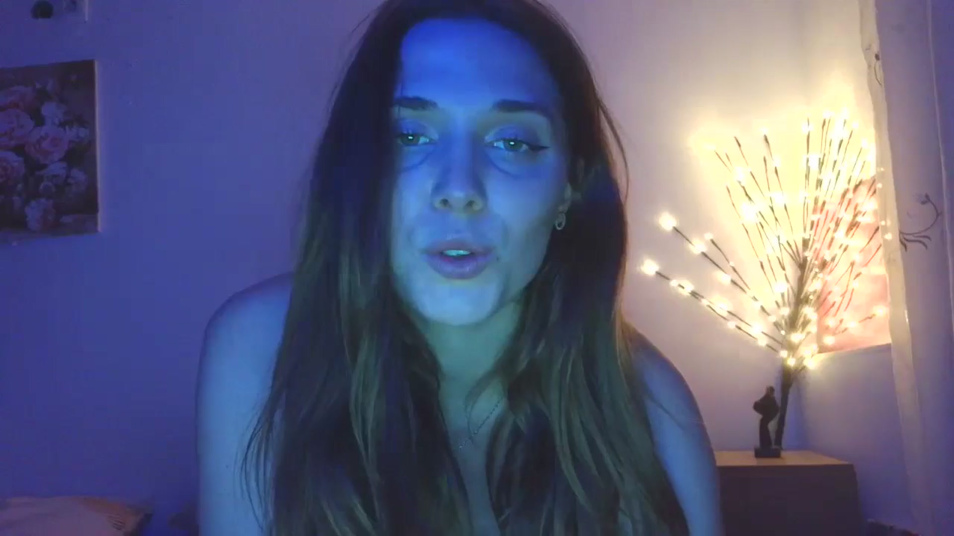 Gallery image thumbnail from HaleyReed's myfreecams stream on, 04/01/2026, 16:34 image 9 of 20