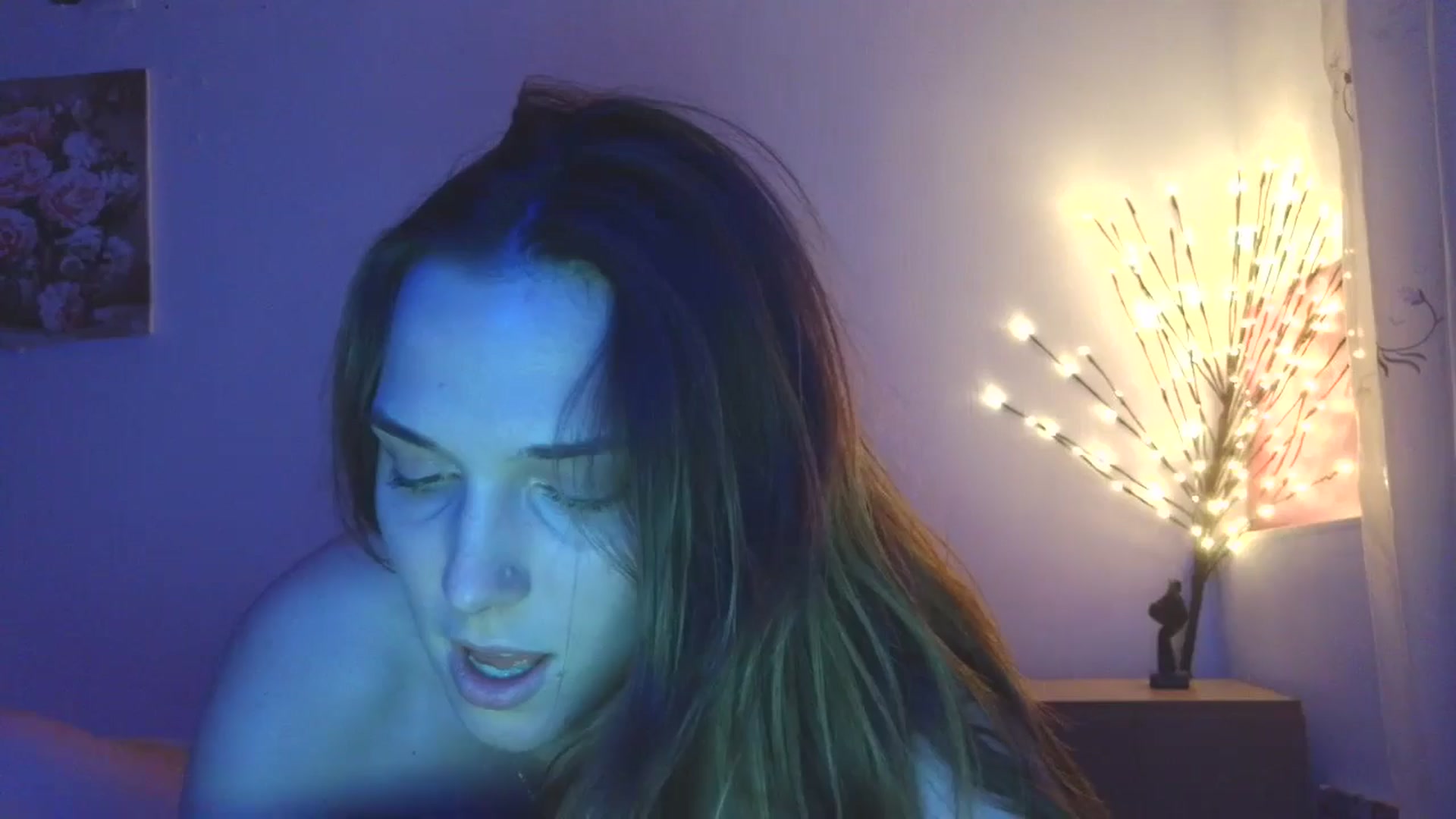 Gallery image thumbnail from HaleyReed's myfreecams stream on, 04/01/2026, 16:34 image 4 of 20