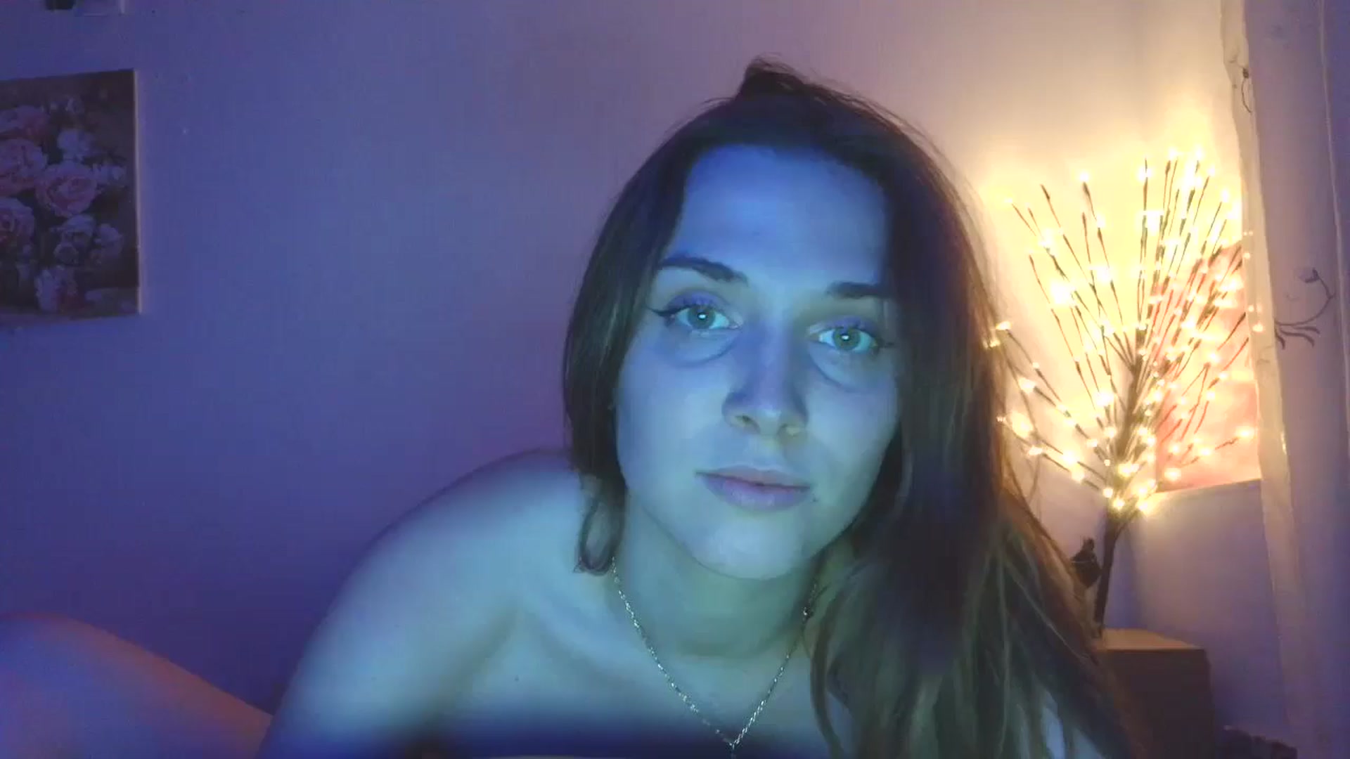 Gallery image thumbnail from HaleyReed's myfreecams stream on, 04/01/2026, 16:34 image 5 of 20