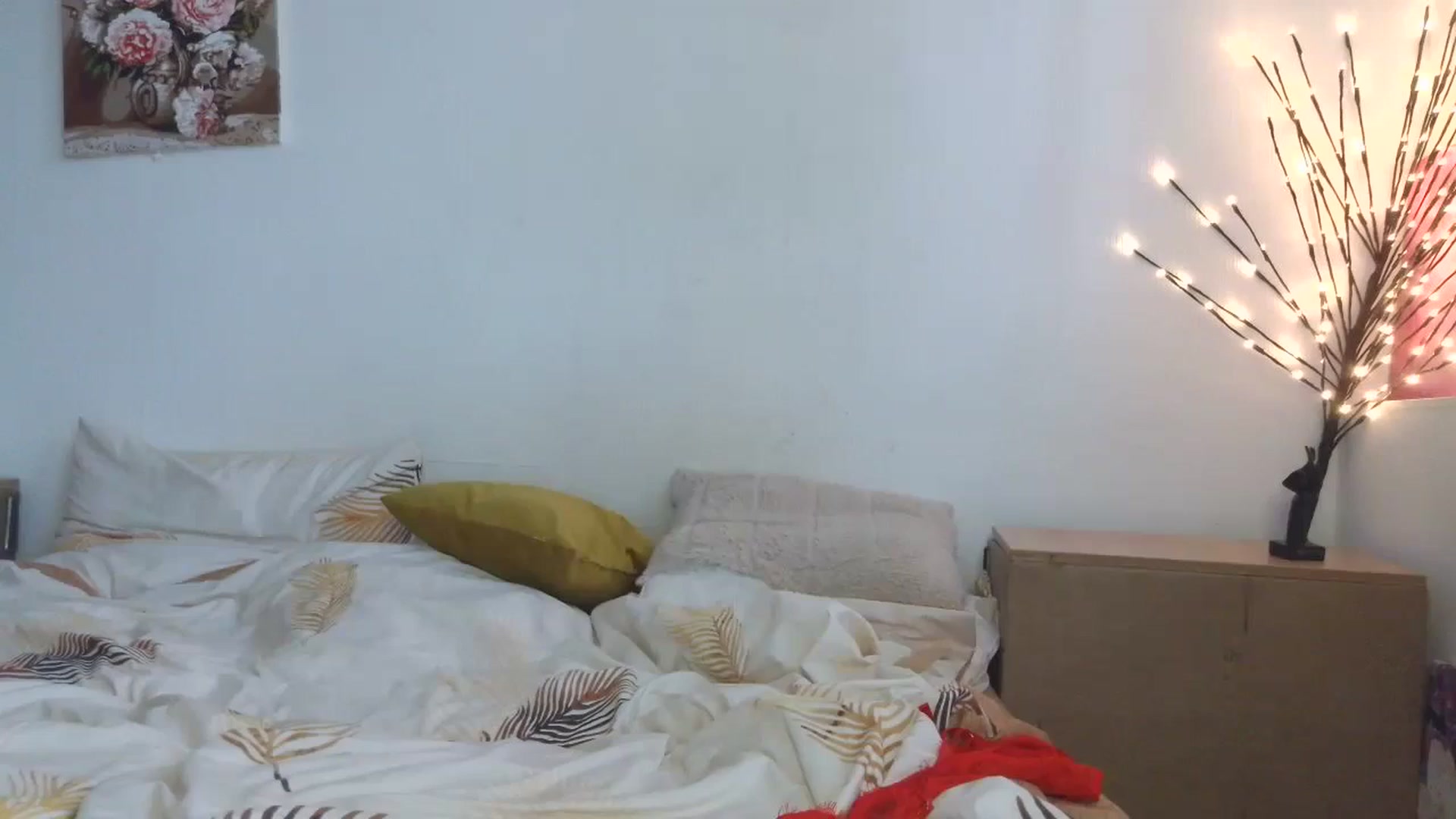 Gallery image thumbnail from HaleyReed's myfreecams stream on, 04/02/2026, 12:19 image 20 of 20