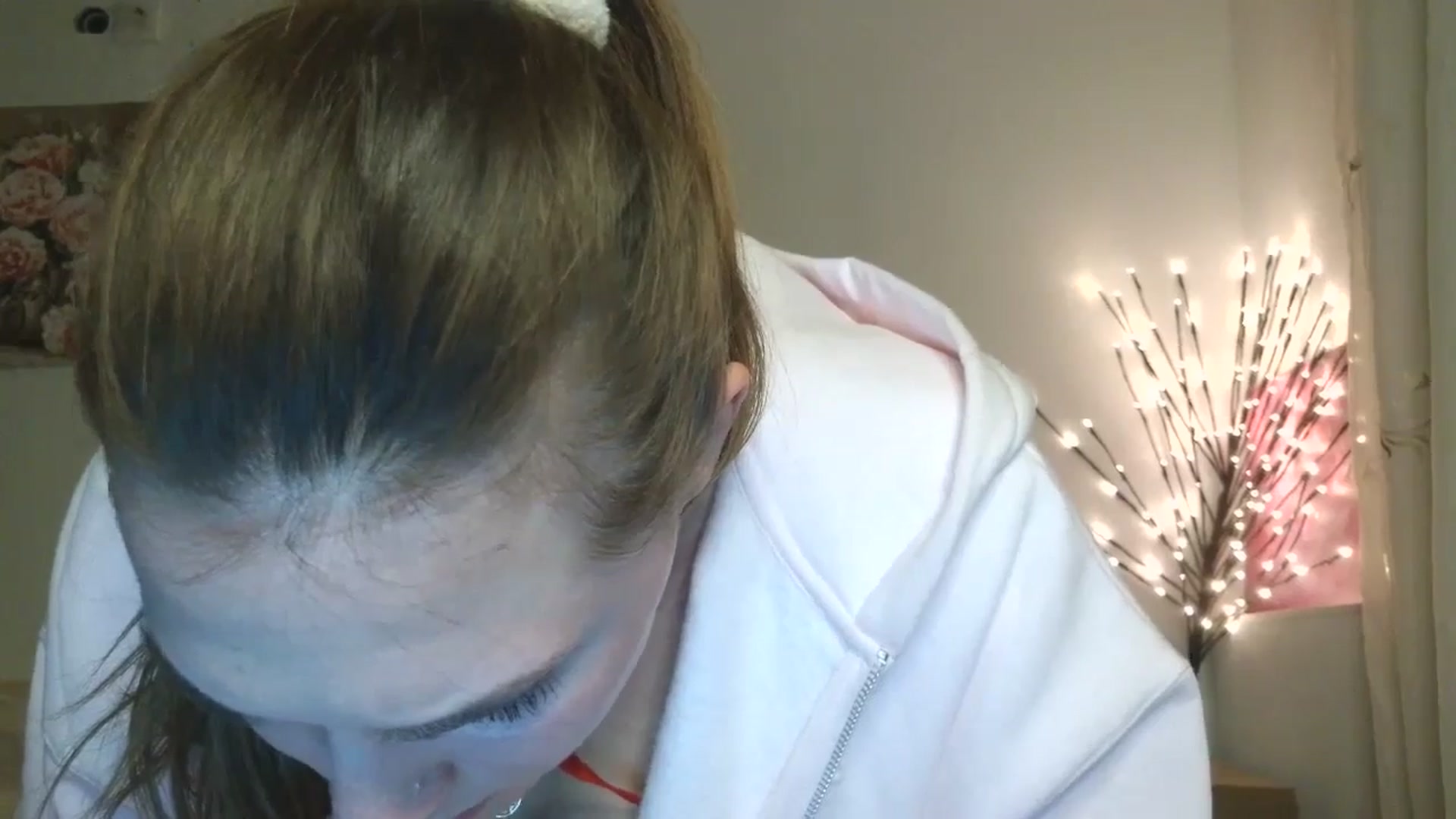 Gallery image thumbnail from HaleyReed's myfreecams stream on, 04/02/2026, 17:09 image 20 of 20